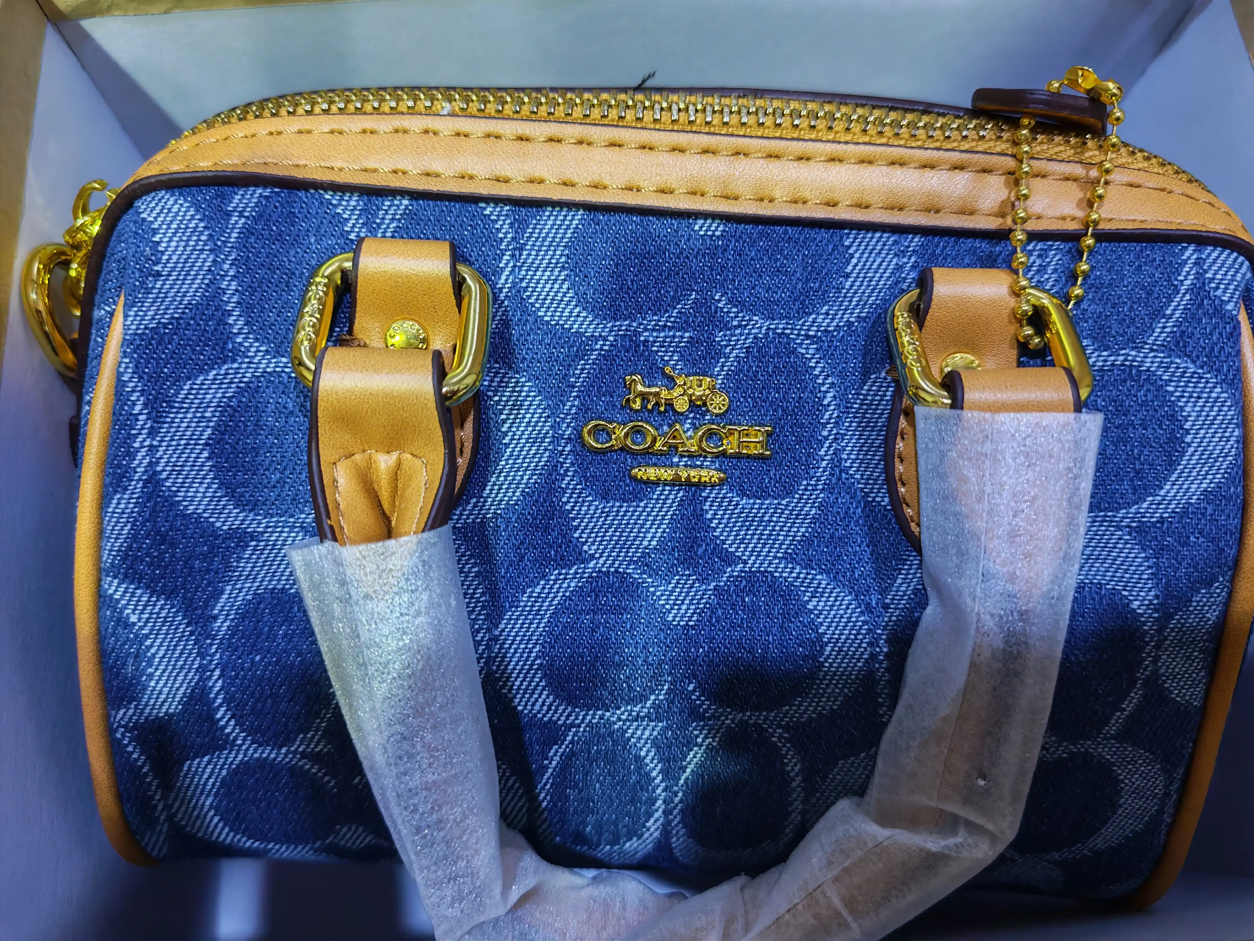 Сумка женская в стиле COACH