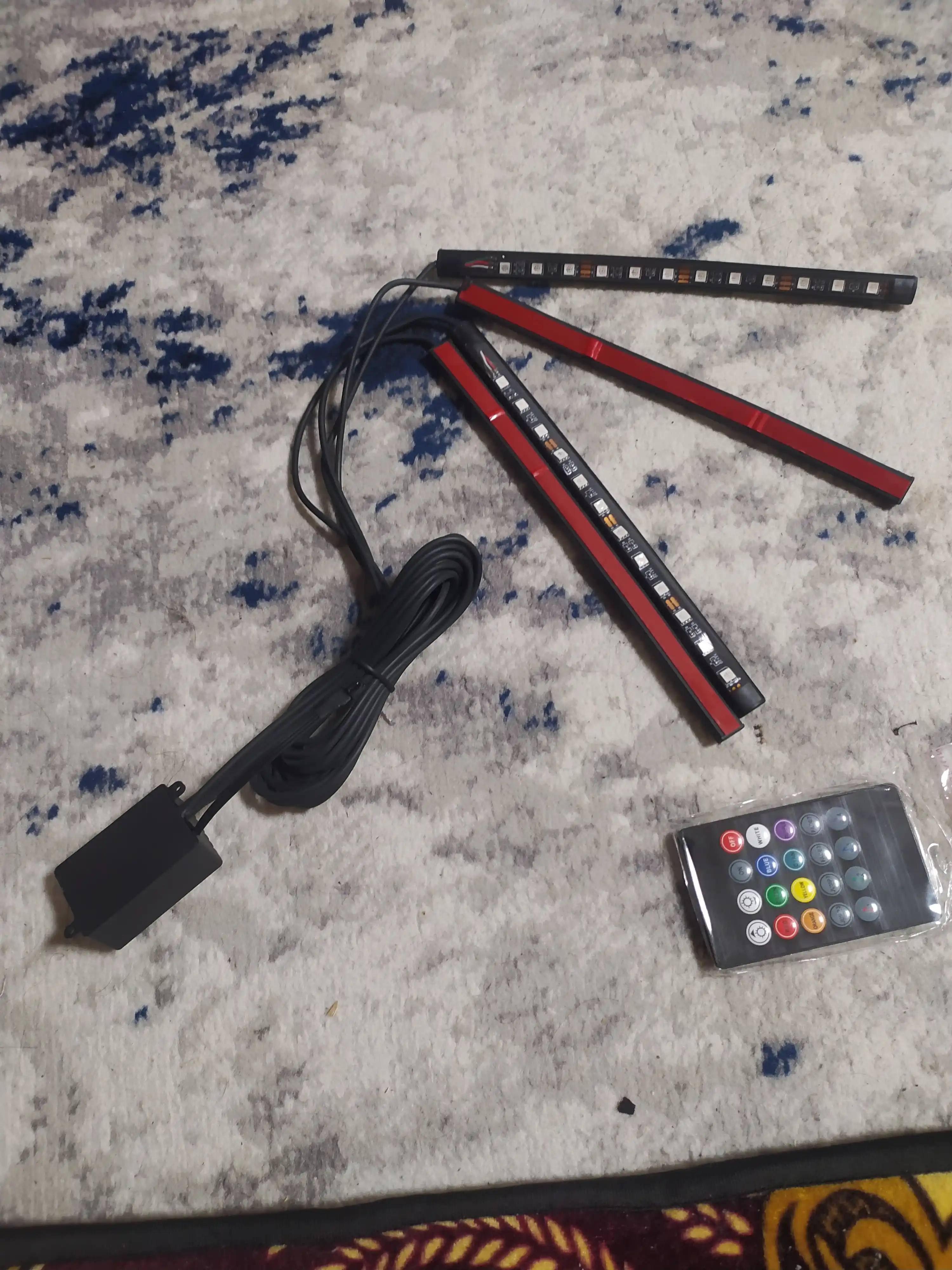 Avtomobil chiroqlari uchun LED lenta