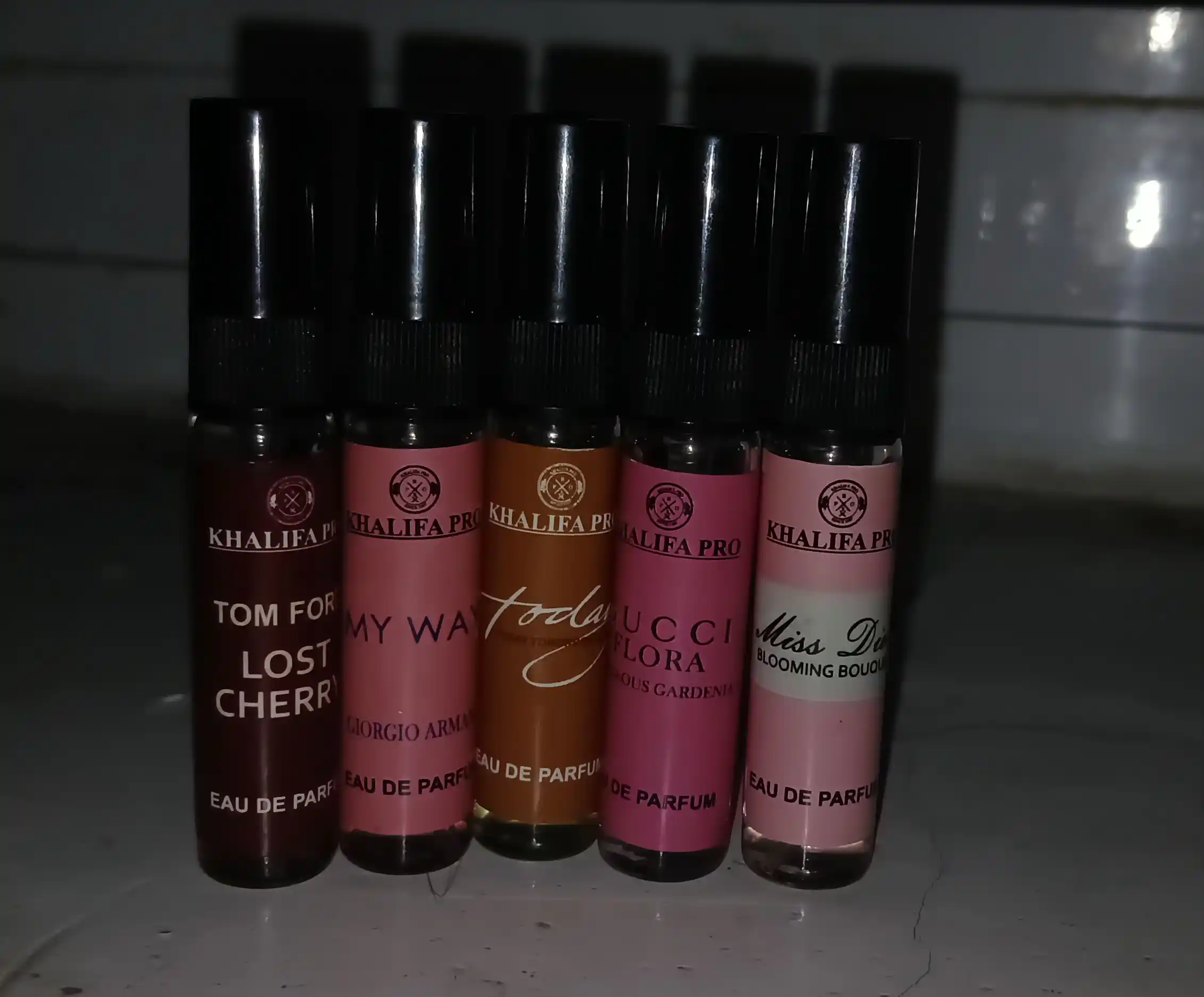Atirlar ayollar uchun Lost Cherry, My Way, Miss Dior, Gucci Flora, Avon Today, sovga nabor