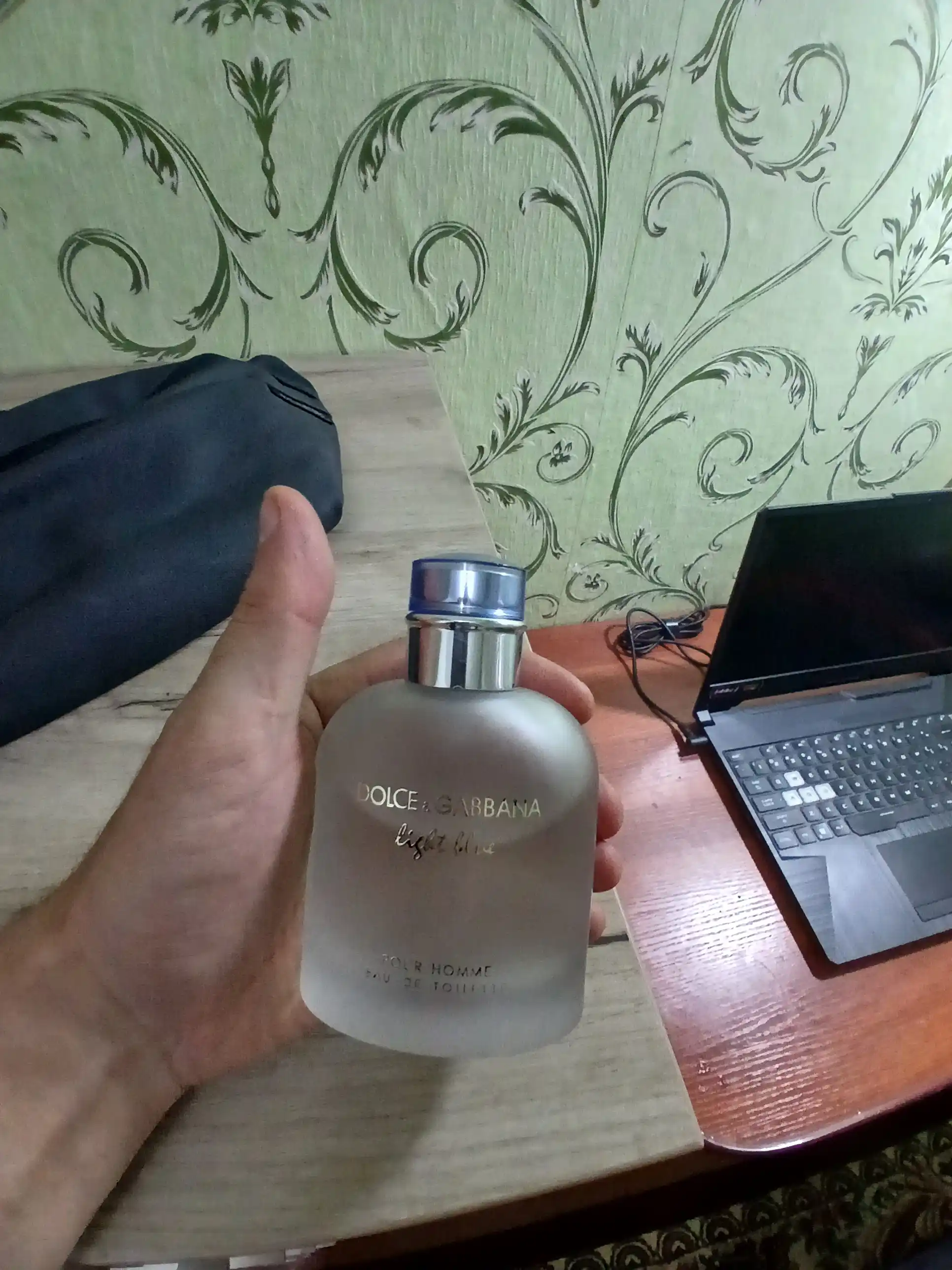 Erkaklar uchun Dolce & Gabbana Light Blue Pour Homme xushbo‘y suvi, 125 ml