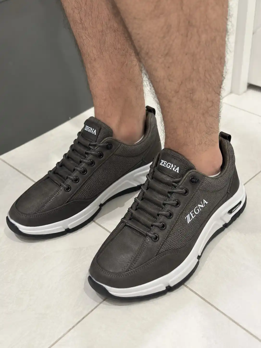 Erkaklar uchun Zegna krossovkalari, sun’iy charm, bog‘ichli, kundalik, 40–44