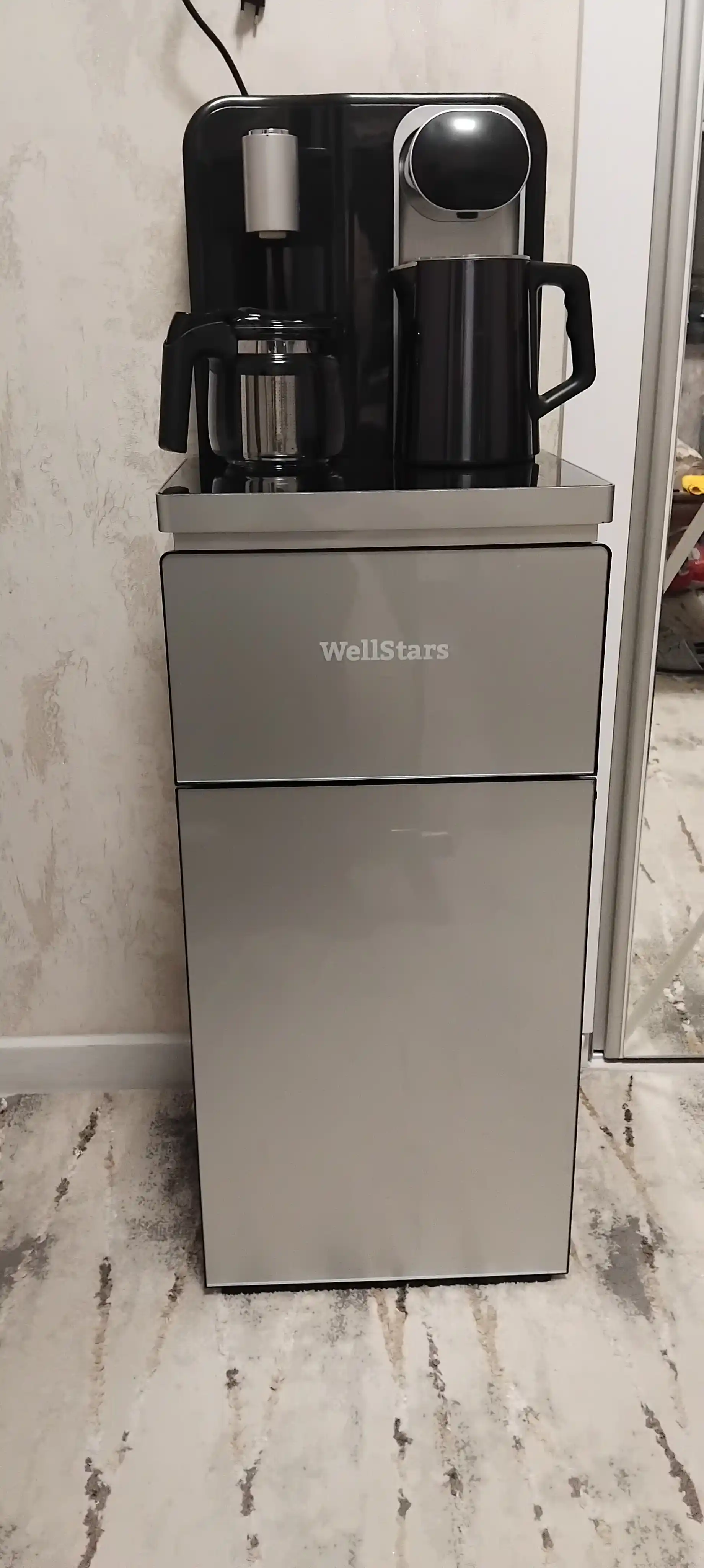 Кулер для воды WellStars с чайником, с нижней загрузкой, управление через пульт