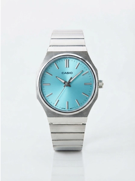 Стильные наручные часы Casio - 