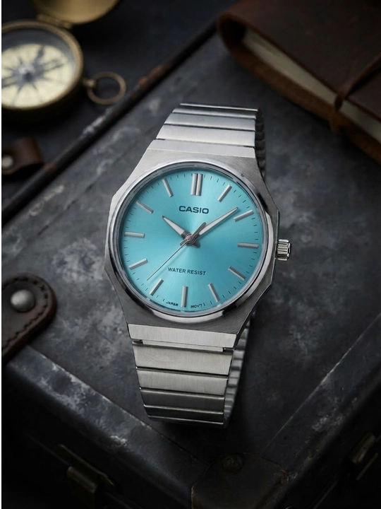 Стильные наручные часы Casio