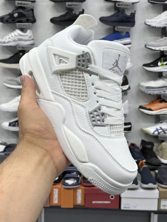 Jordan 4 erkaklar va ayollar krossovkasi, Vietnam - 