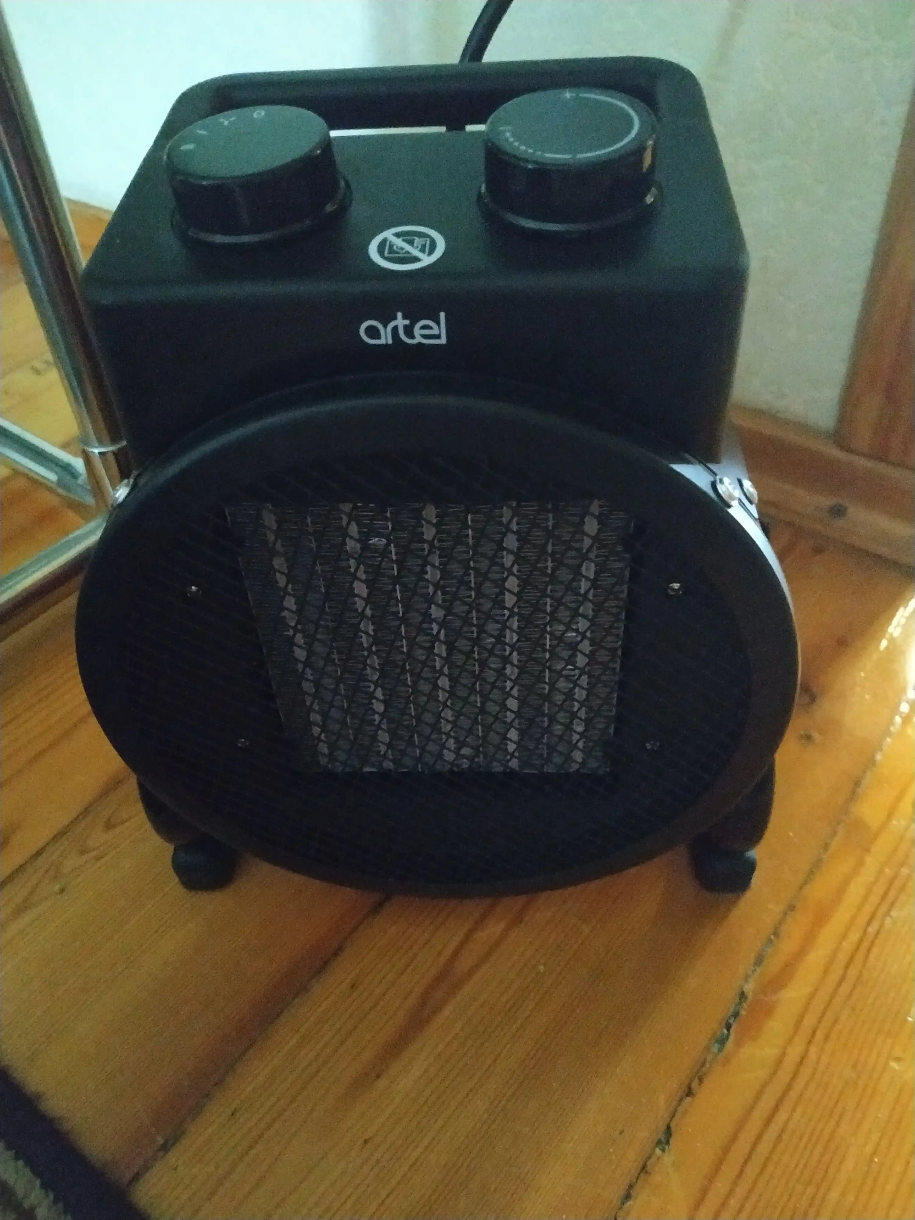 Isitgichlar ARTEL ART-IH-02F, elektr isitgich(obogrevatel,Обогреватель,isitgich)(isitkich)
