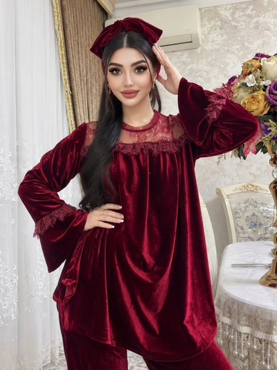 Ayollar uchun shokila bezakli premium velur ikkilik to‘plami - 