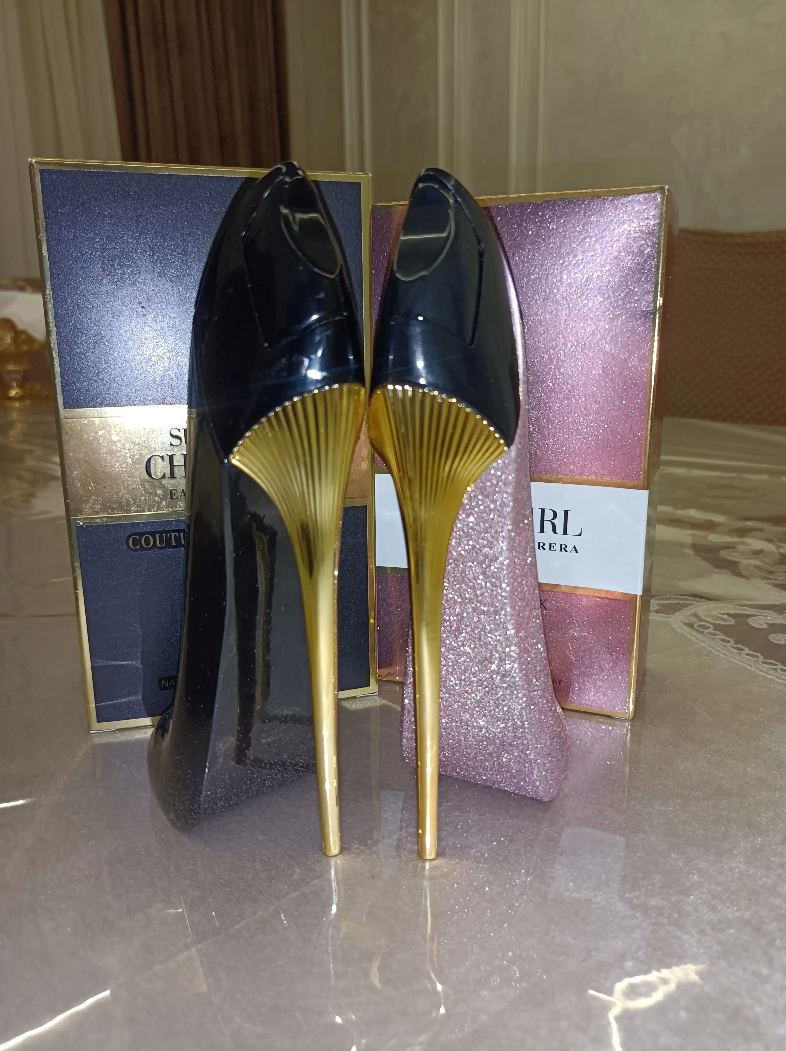 Ayollar parfyumlangan suv CAROLINA HERRERA Good Girl Fantastic Pink, 80 ml