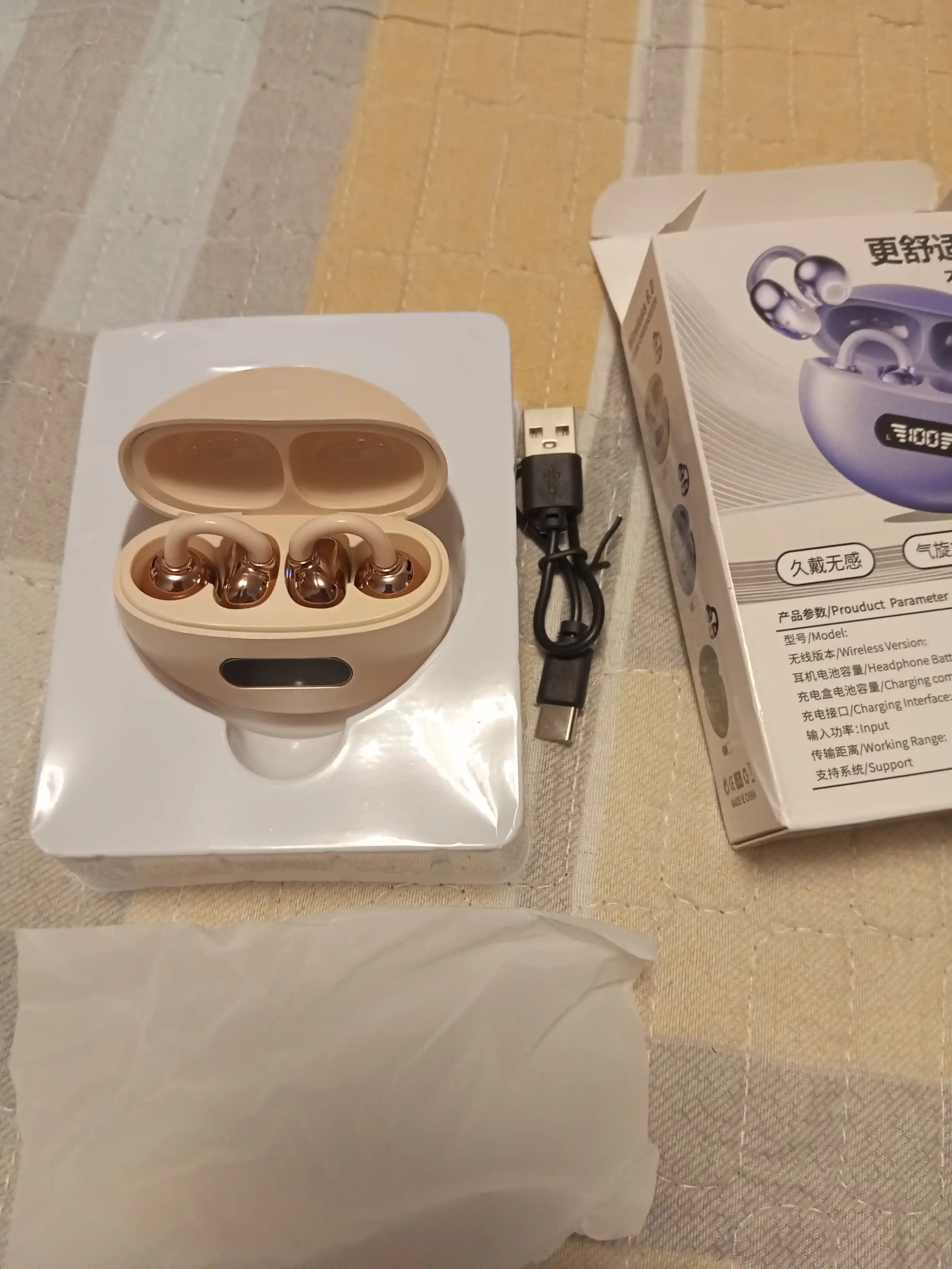 Беспроводные наушники TWS B22, Bluetooth 5.4, с активным шумоподавлением