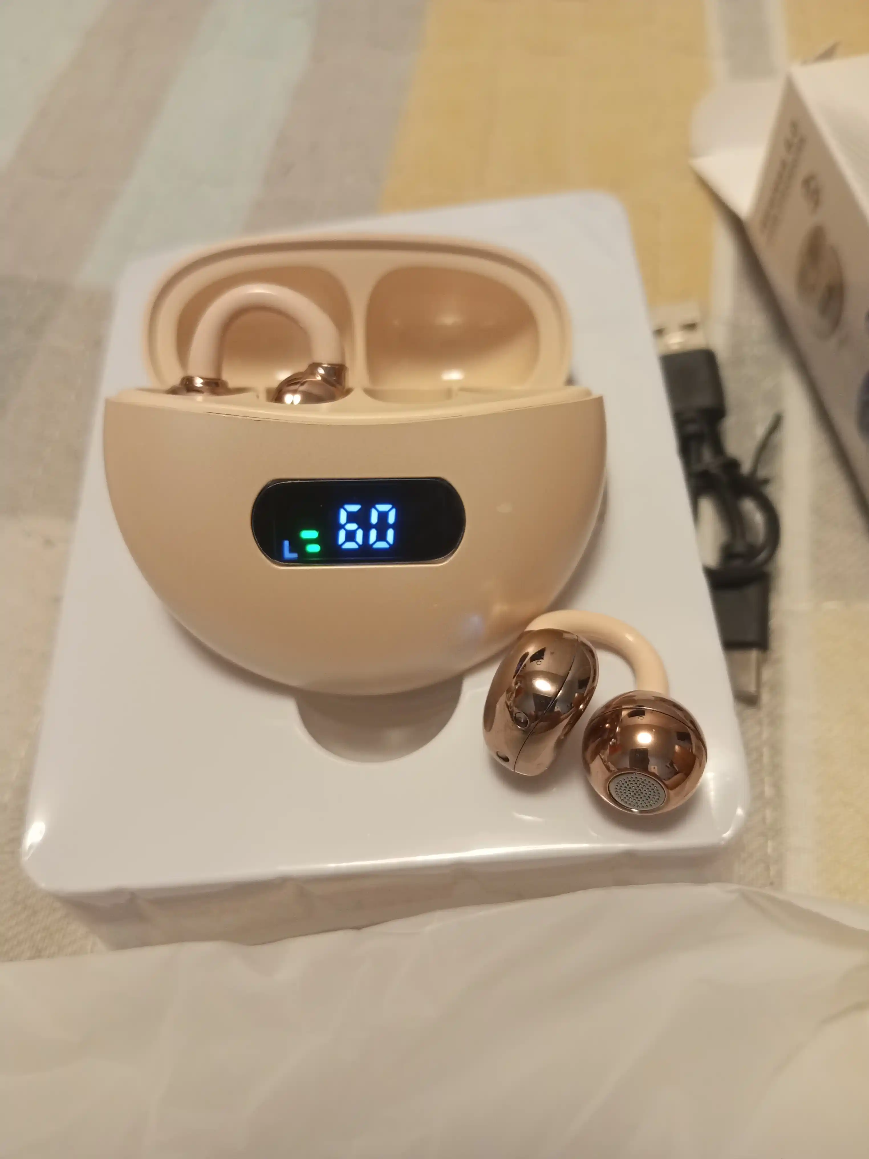 Беспроводные наушники TWS B22, Bluetooth 5.4, с активным шумоподавлением