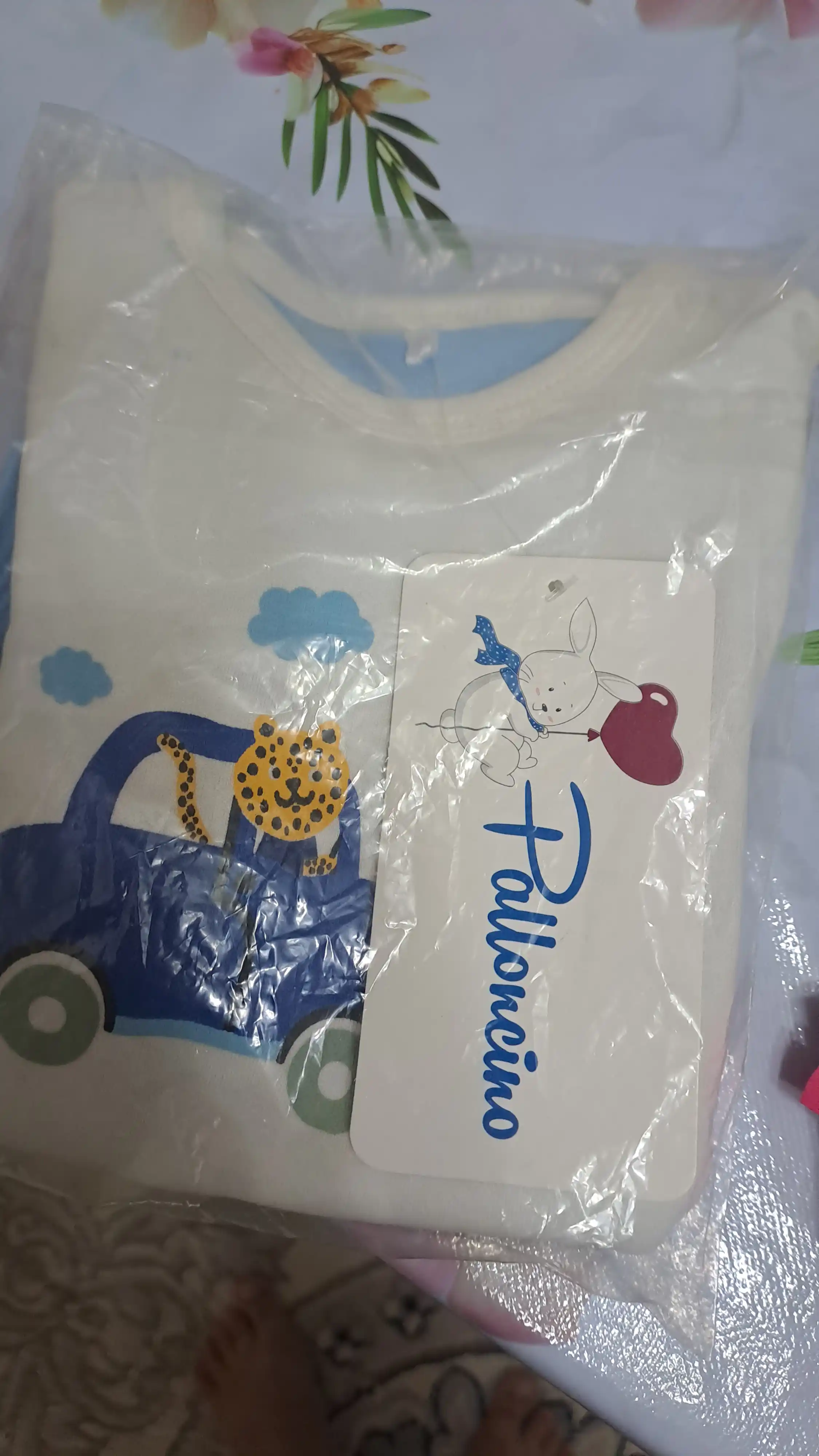 Yangi tug‘ilgan o‘g‘il bola uchun bodi, Palloncino