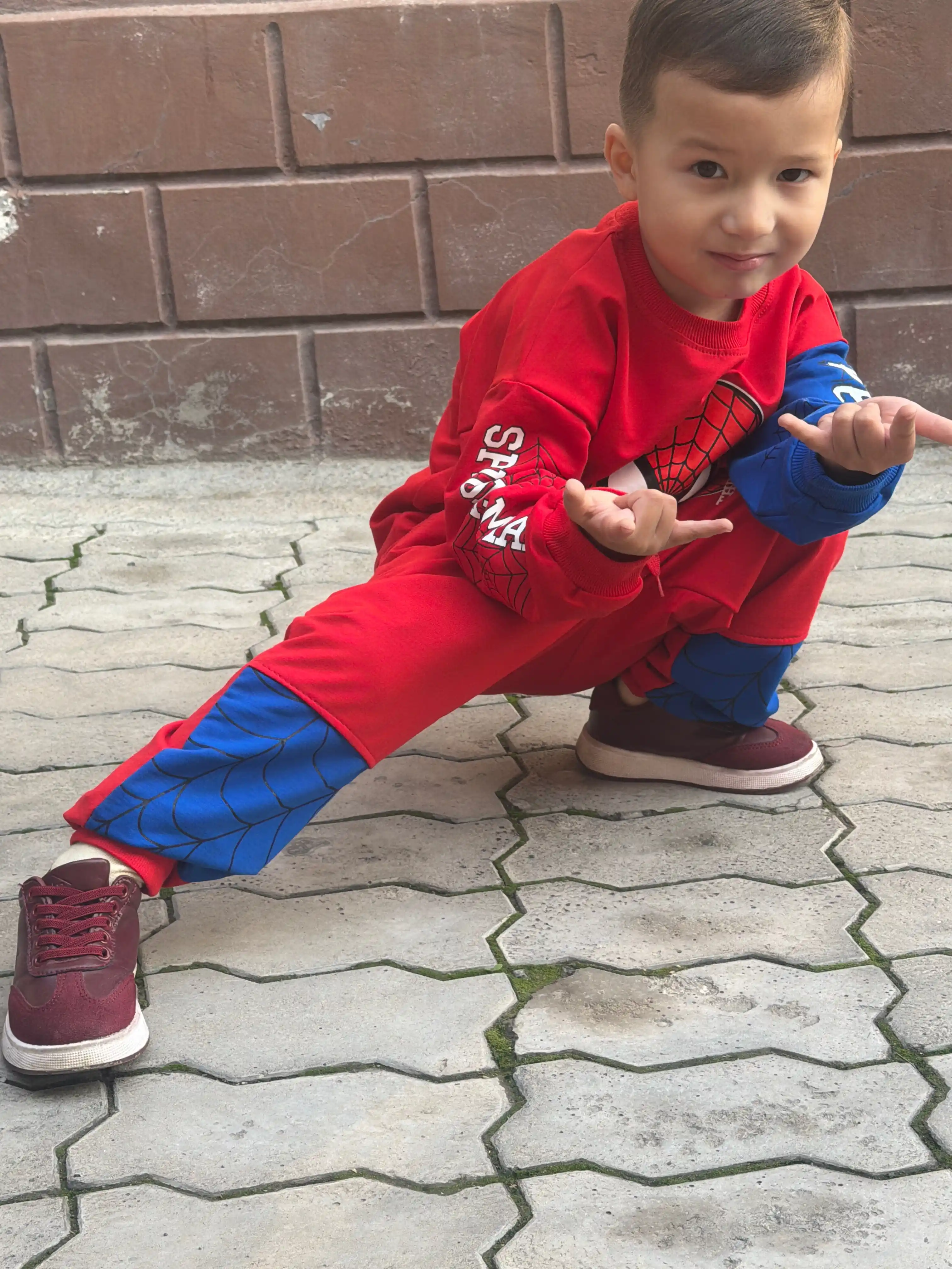 O‘g‘il bolalar uchun Spider-Man sport kostyumi, svitshot va shim, 2–4 yosh