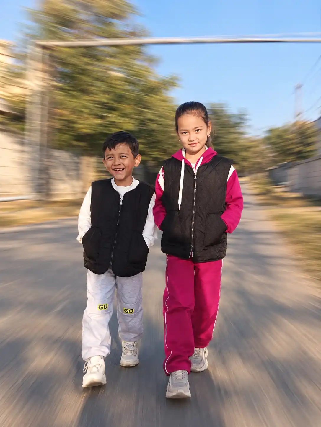 Qizlar va o‘g‘il bolalar uchun izolyatsiyalangan nimcha