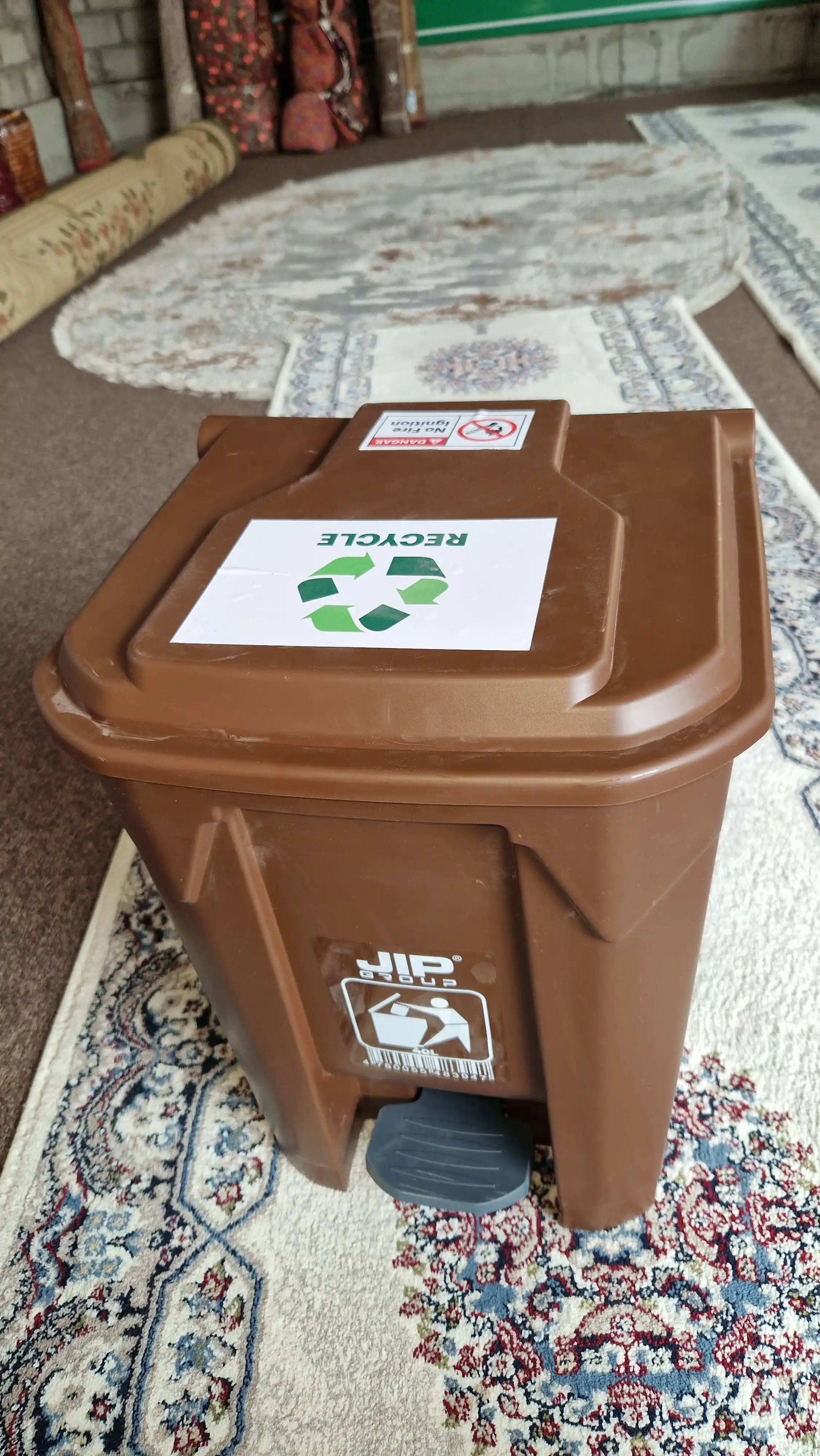 Plastik axlat qutisi, pedalli axlat qutisi, 30,40,60 L