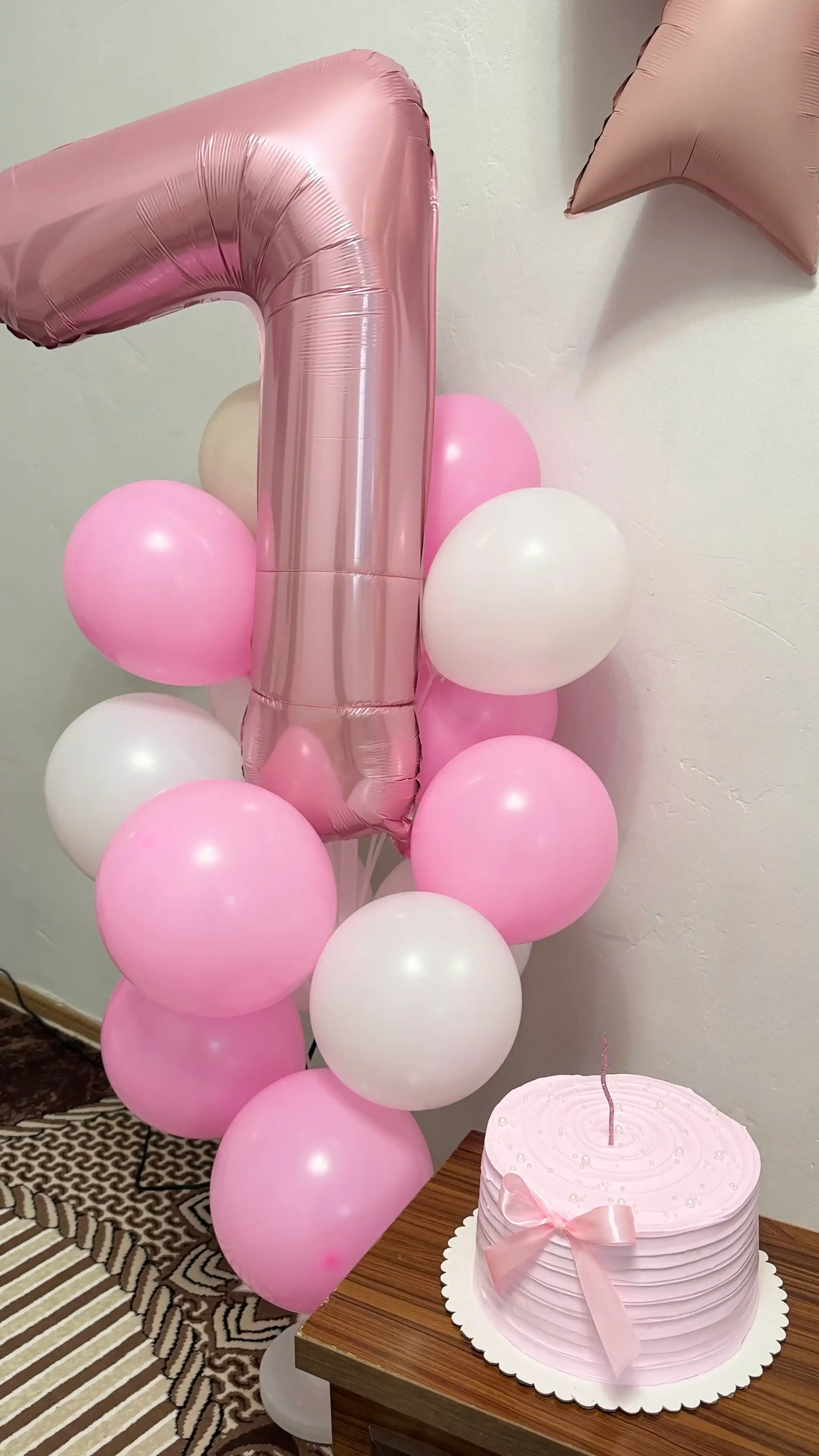 Havo sharlari uchun stend, 7/13/19 uchun stoyka