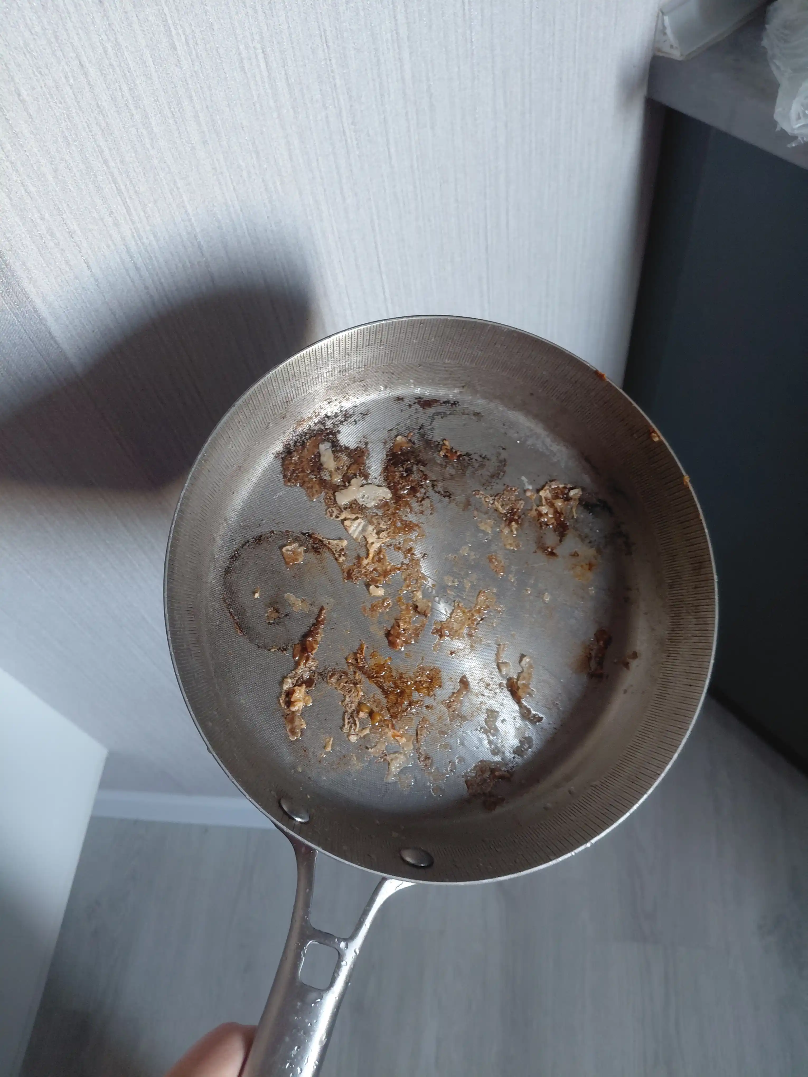 Zanglamaydigan po’lat tova skovorodka 20–24–28 sm, induksiya va gaz plitasi uchun