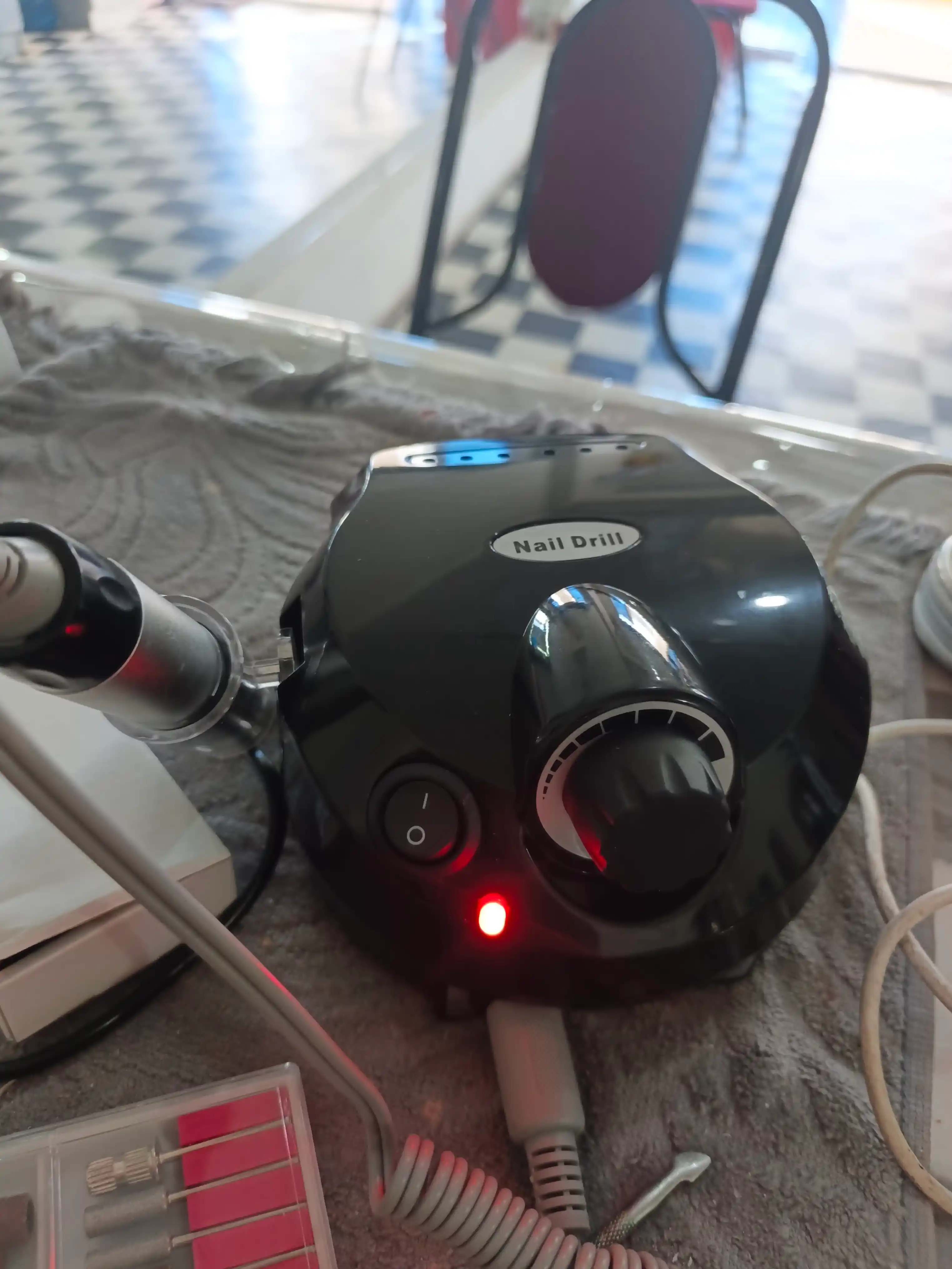 Manikyur va pedikyur apparati 45000 65 Vt