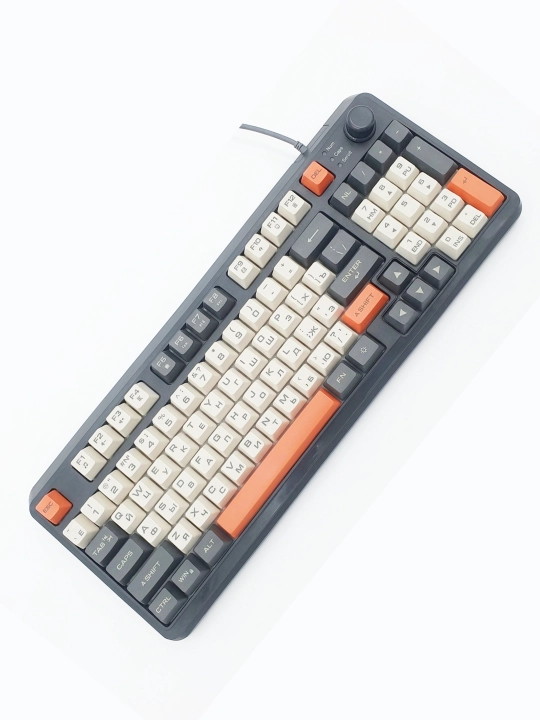 O‘yinchilar va kompyuter uchun simli RGB LED o‘yin klaviaturasi