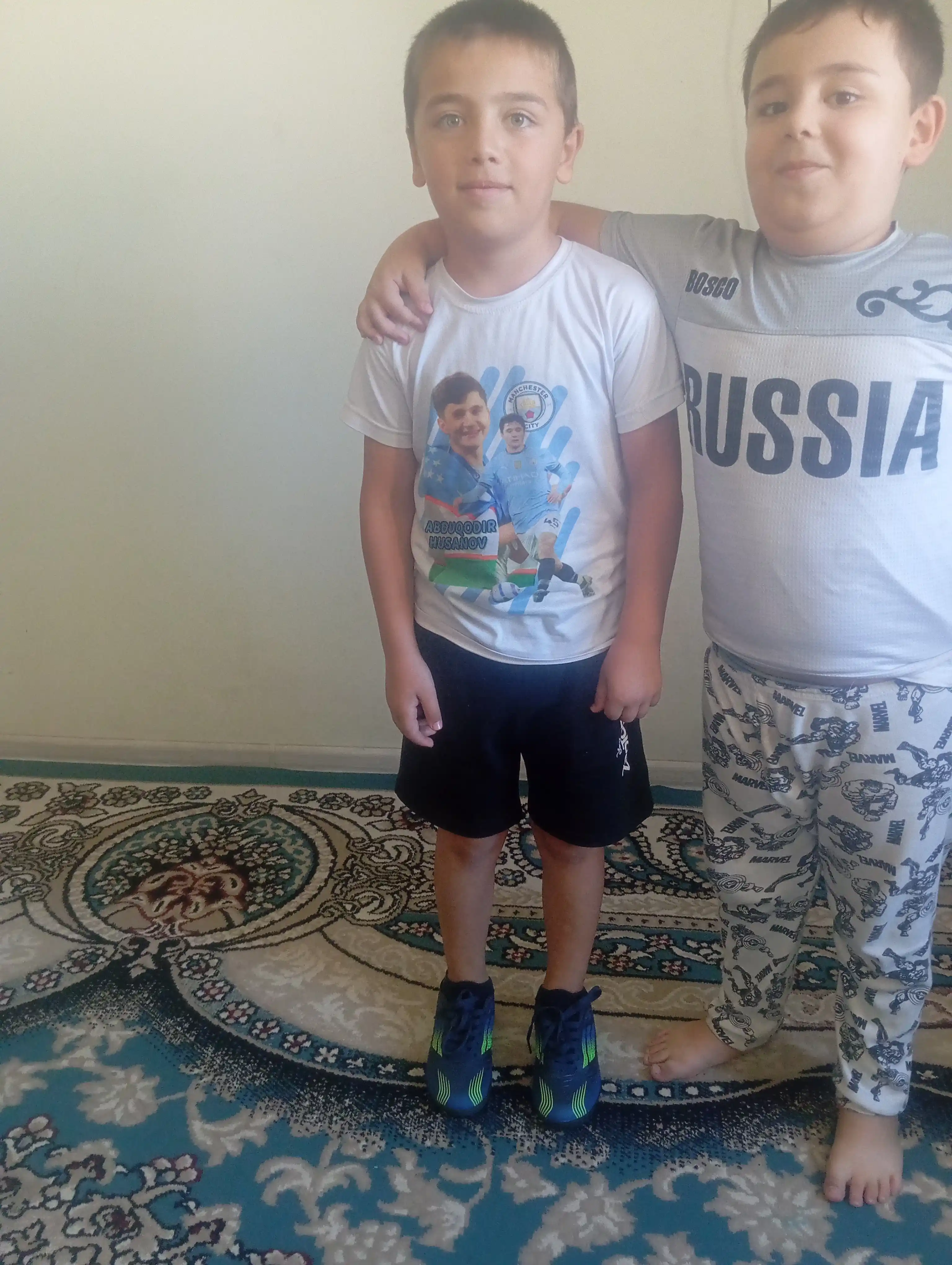 Futbol butsa, sarakanoshka bolalar uchun, futbol oyoq kiyim32-37