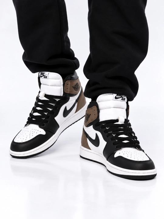 Erkaklar, ayollar va o‘smirlar uchun sport krossovkalari Nike Air Force, o'lchami 40-44