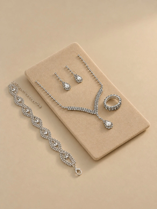 Набор украшений 4 в 1, 3 в 1 , серьги, кольцо, браслет, цепочка
