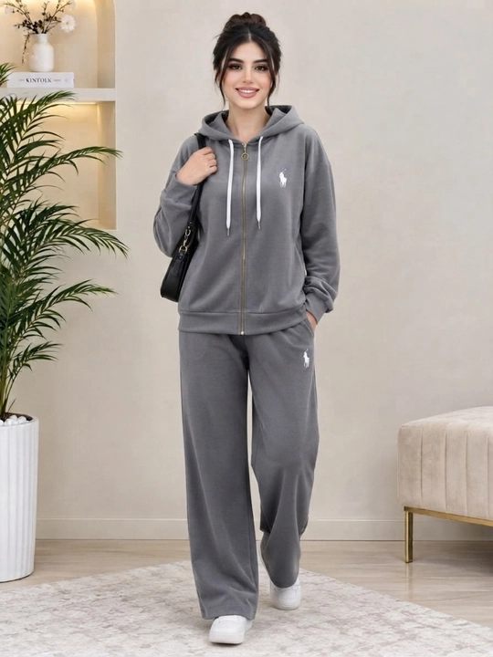Qalin nachosli ayollar sport kiyimi ayollar divoykasi  issiq kapushonli hoodie  keng shim - 