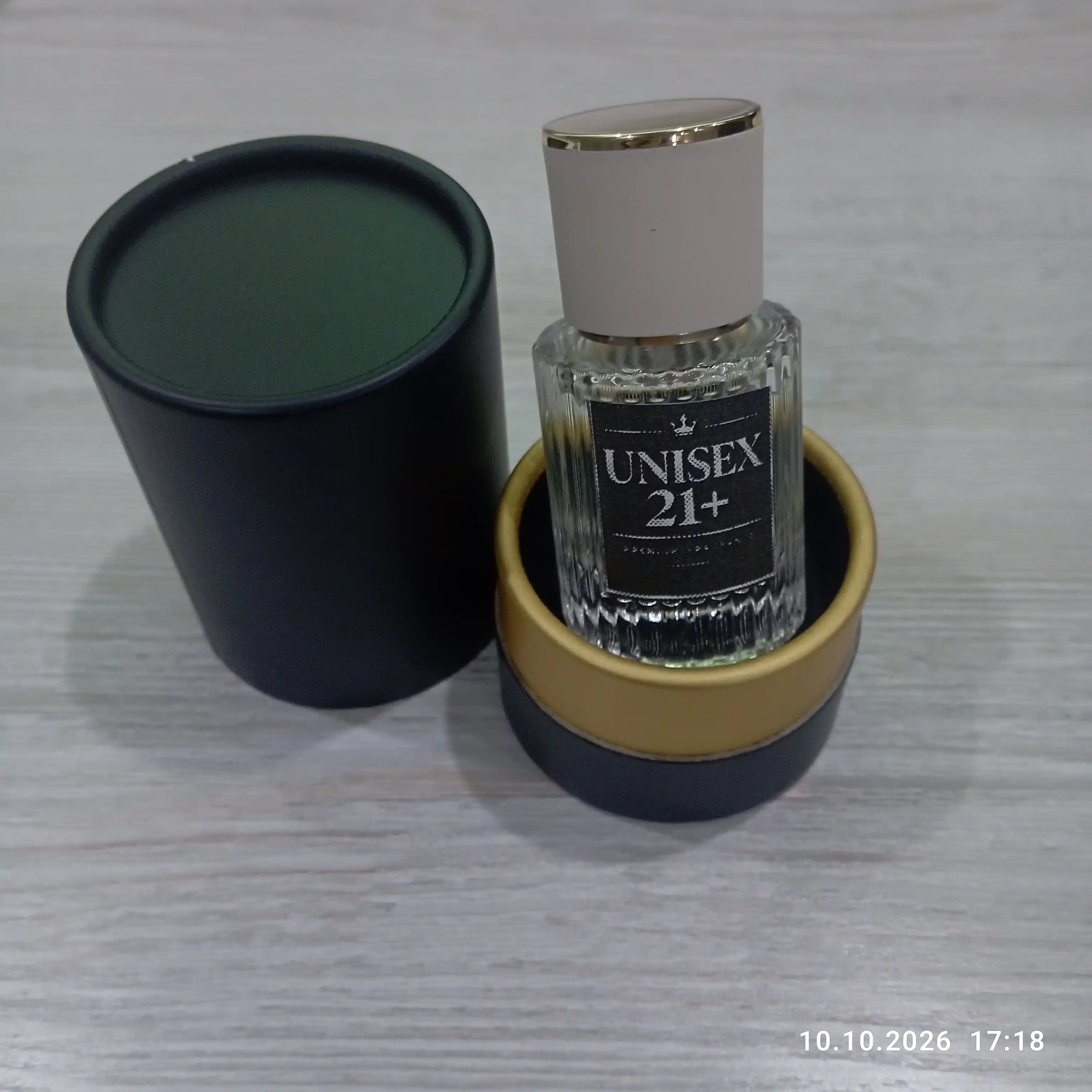 Unisex 21+ Eau de Parfum, erkaklar va ayollar uchun uzoq muddatli ta'sirga ega