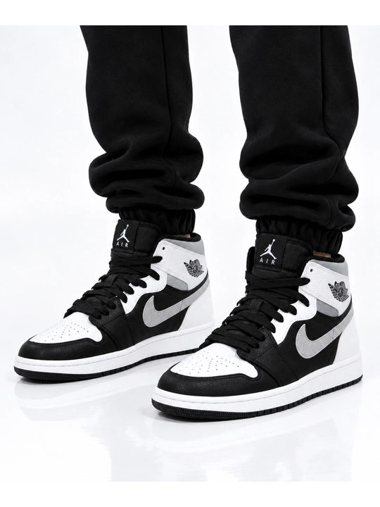 Erkaklar, ayollar va o‘smirlar uchun sport krossovkalari Nike Air Force, o'lchami 40-44