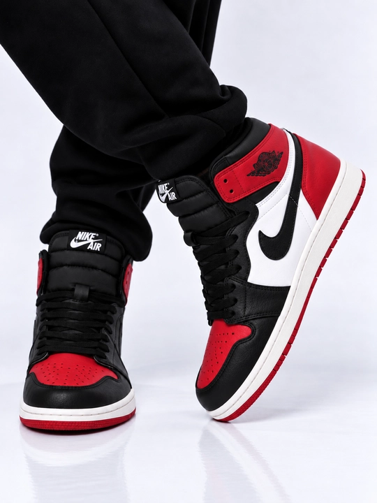 Erkaklar, ayollar va o‘smirlar uchun sport krossovkalari Nike Air Force, o'lchami 40-44
