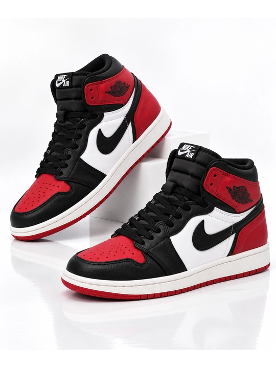 Erkaklar, ayollar va o‘smirlar uchun sport krossovkalari Nike Air Force, o'lchami 40-44