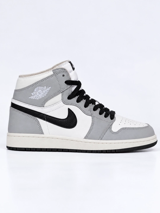 Erkaklar, ayollar va o‘smirlar uchun sport krossovkalari Nike Air Force, o'lchami 40-44