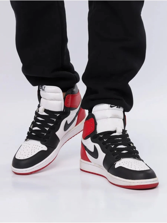 Erkaklar, ayollar va o‘smirlar uchun sport krossovkalari Nike Air Force, o'lchami 40-44