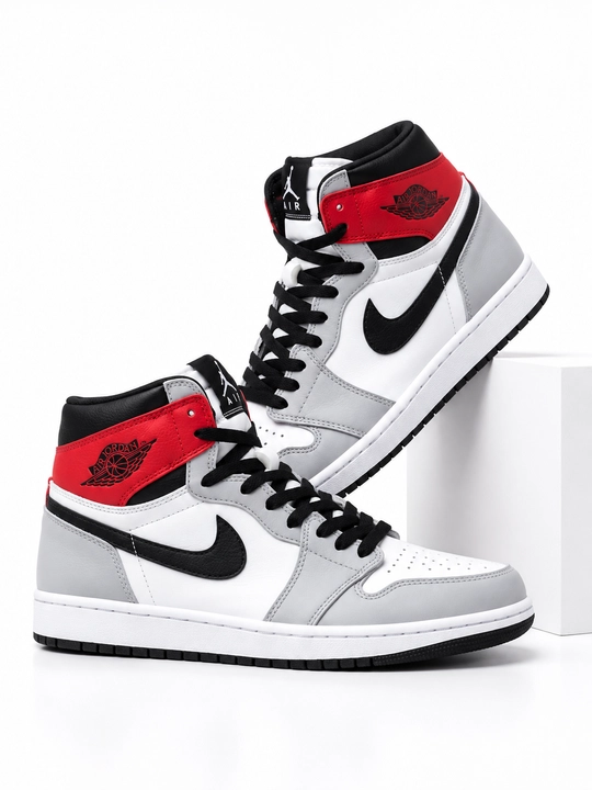Erkaklar, ayollar va o‘smirlar uchun sport krossovkalari Nike Air Force, o'lchami 40-44