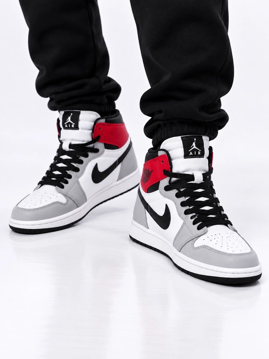 Erkaklar, ayollar va o‘smirlar uchun sport krossovkalari Nike Air Force, o'lchami 40-44