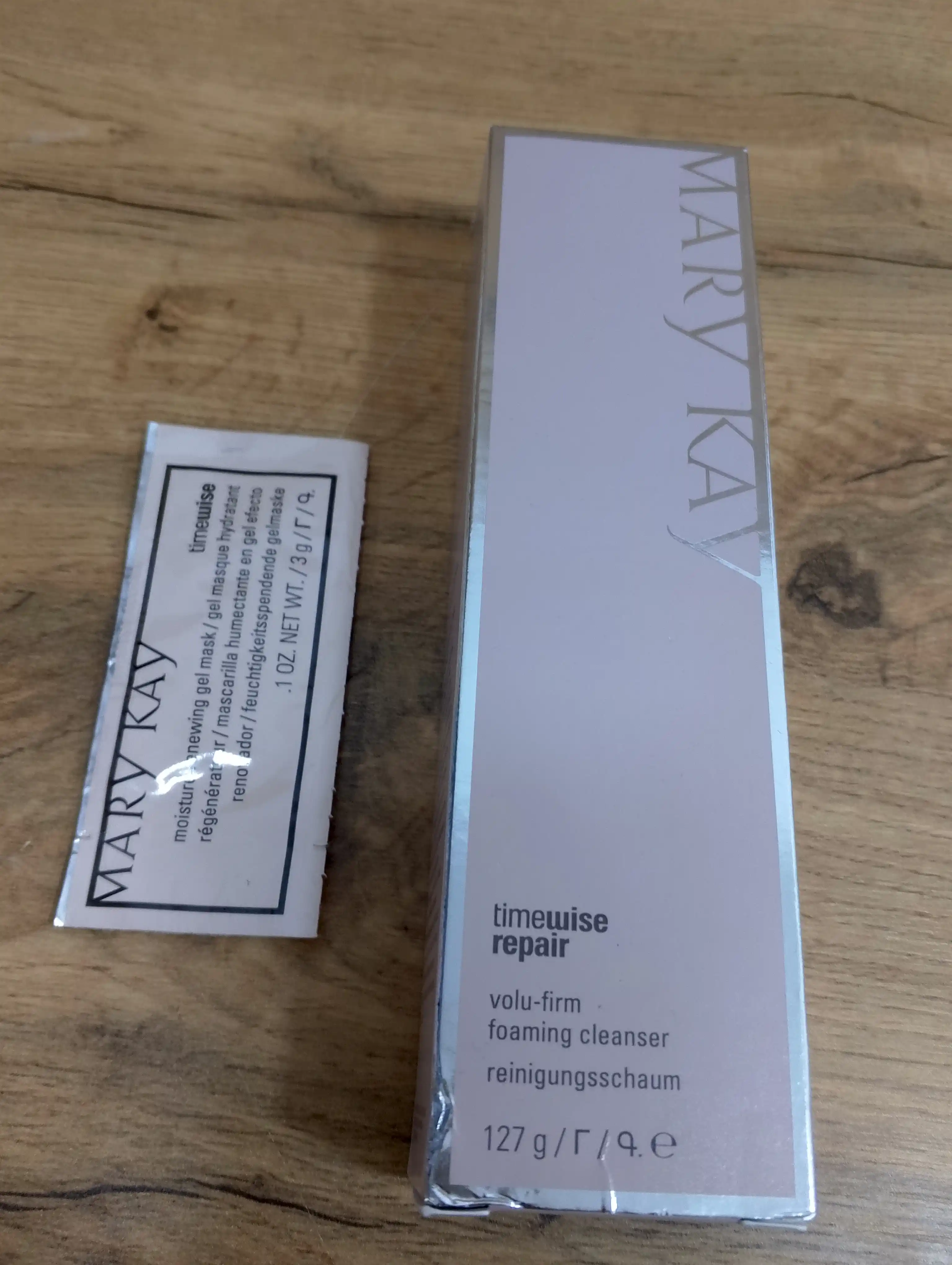 Mary Kay TimeWise Repair yuz yuvish ko‘pigi