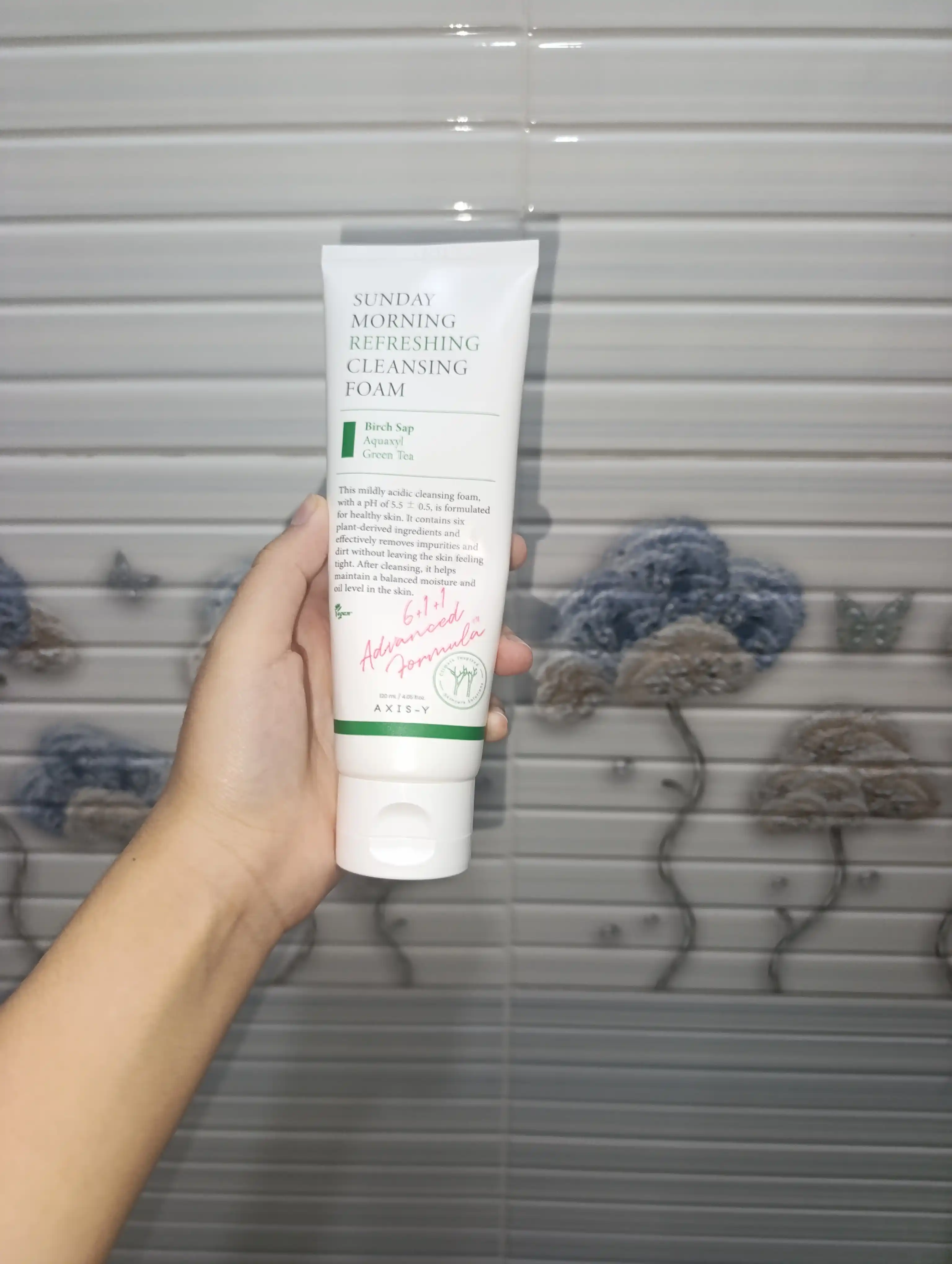 Namlovchi yuz yuvish ko‘pigi AXIS-Y Sunday Morning Refreshing Cleansing Foam, 120 ml