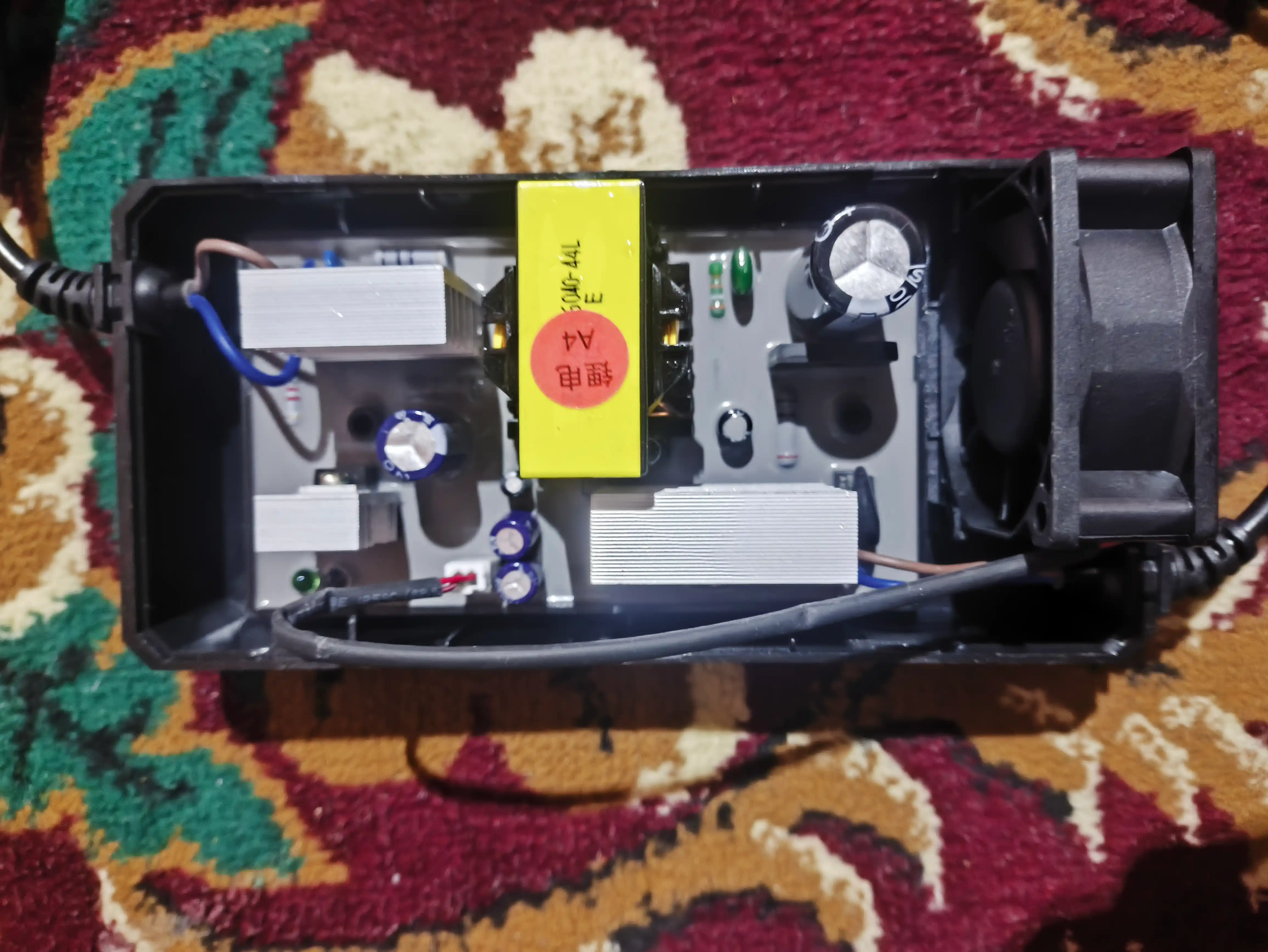 Зарядное устройство для скутера – 60V/5A