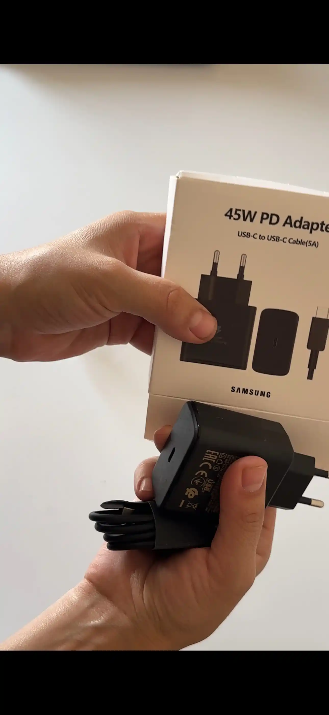 Adapteri, zaryadlovchi qurilma 45WT/Vatt pd tez zaryadlovchi Type-C 8A kabel bilan