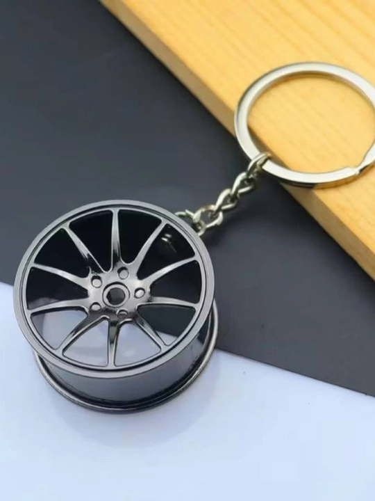 Avtomobil diski ko‘rinishidagi kalitlar uchun brelok - 