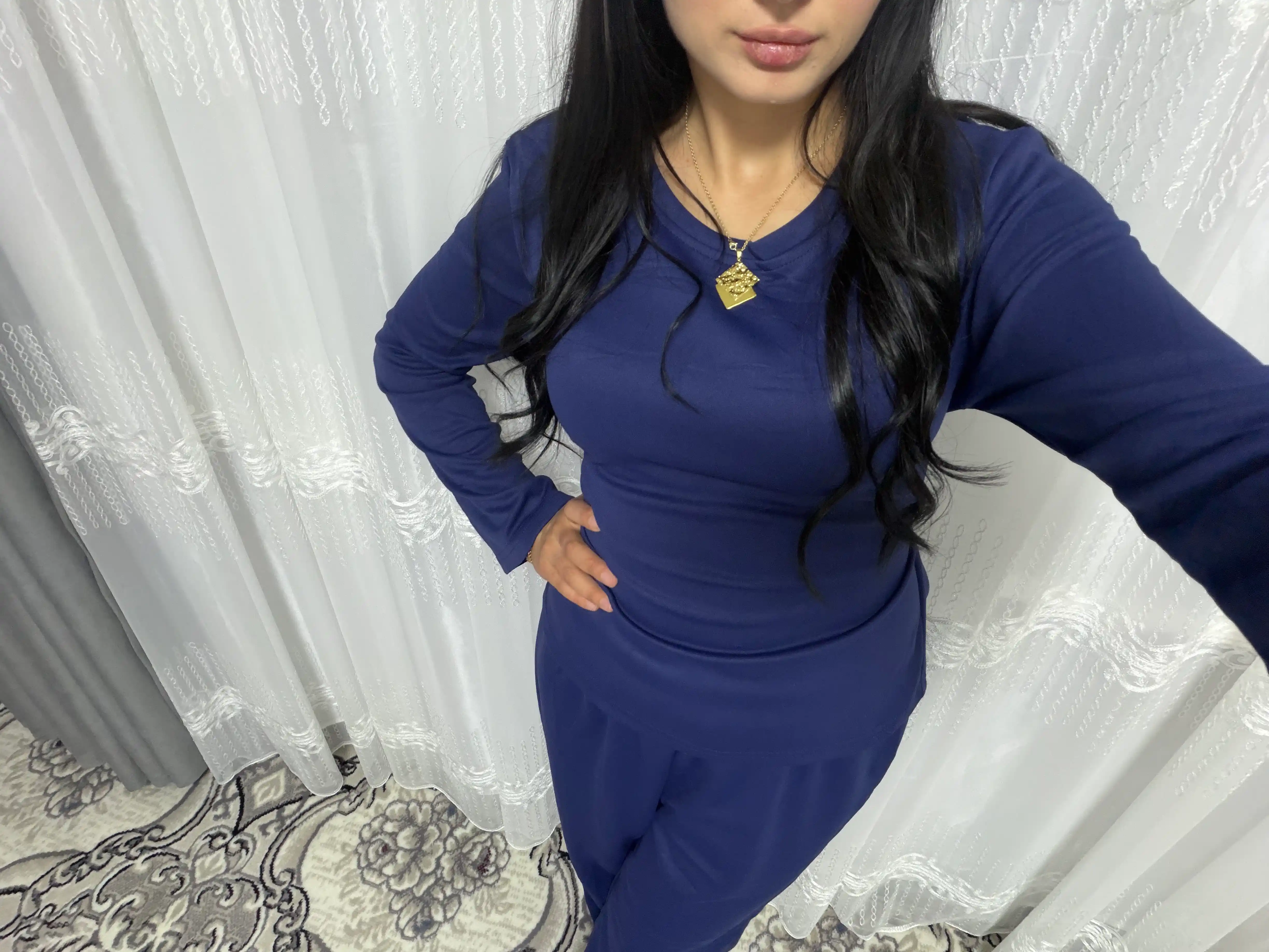 Ayollar uchun orqasi bog‘ichli dvoyka