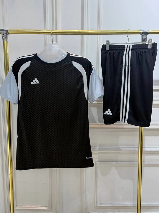 Adidas 2/1 sport formasi - futbol va mashg‘ulotlar uchun futbolka va shortik, o‘lchamlari S–2XL - 