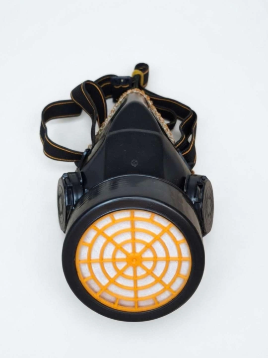 NP 305 nafas olish a’zolarini himoya qiluvchi respirator, yarim niqob, qora rang, sariq filtr (1 ta filtr)