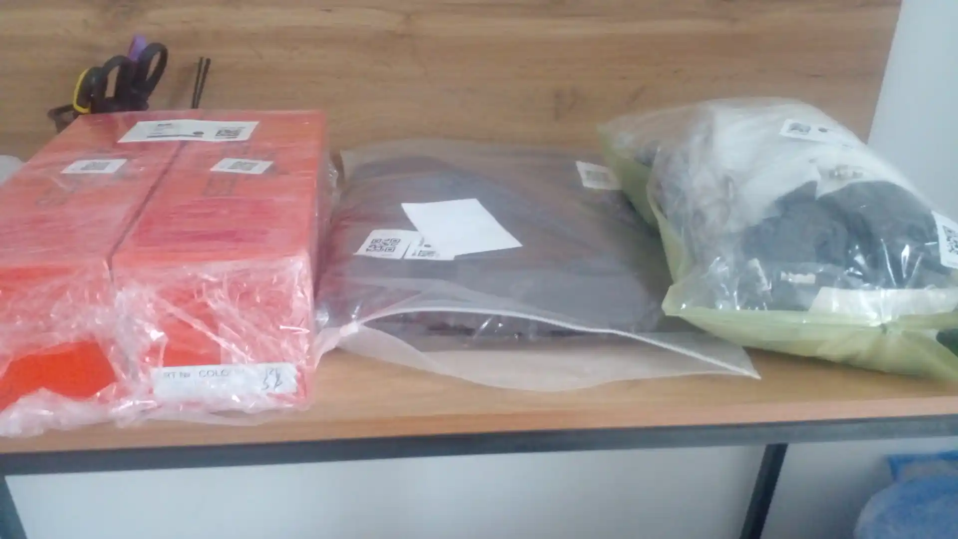 Plastik rangli qalamlar Beifa MK1-12, 12 rang