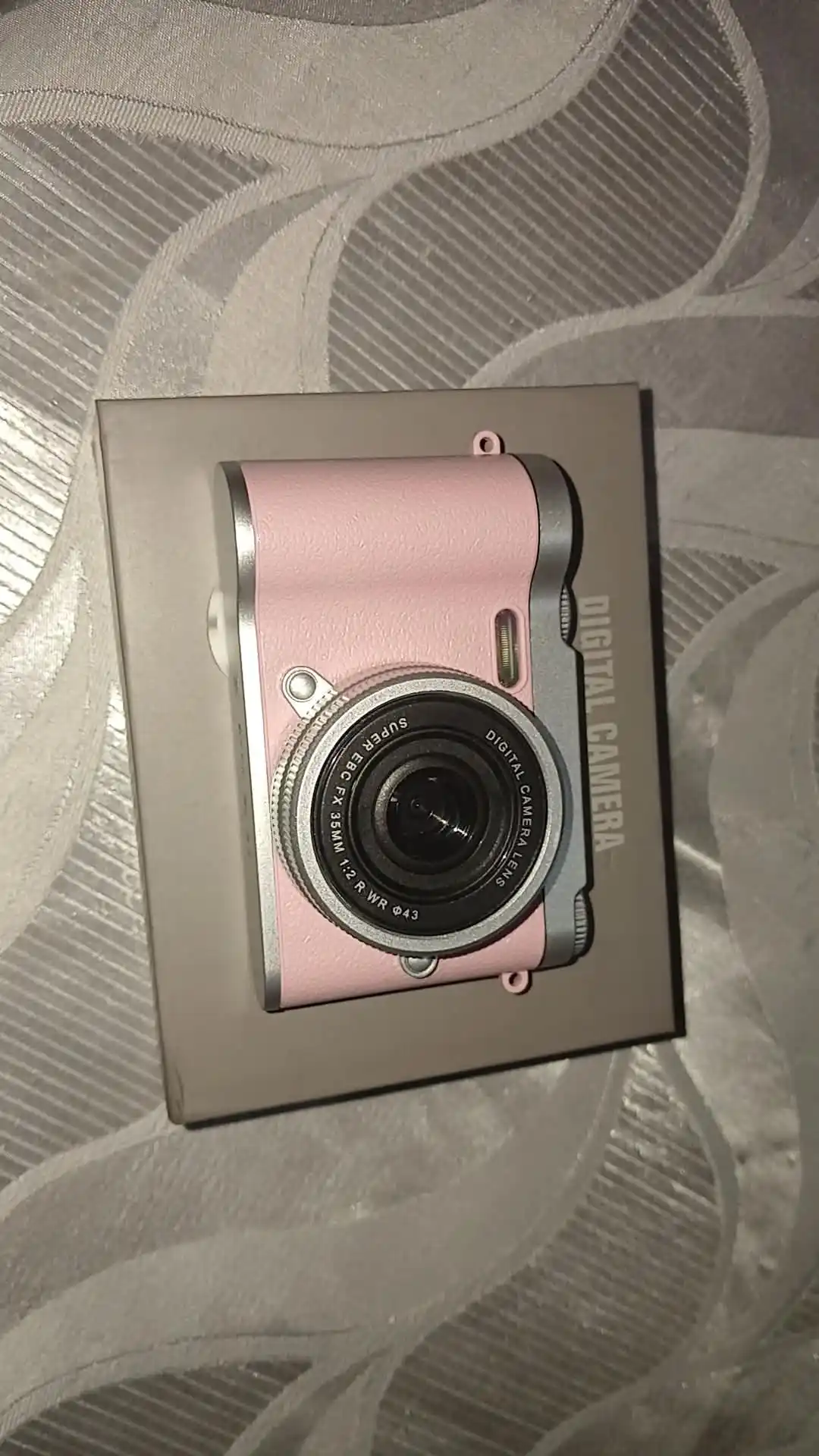 Raqamli retro fotoapparat, ixcham kamera, 512 GB xotira kartasi bilan