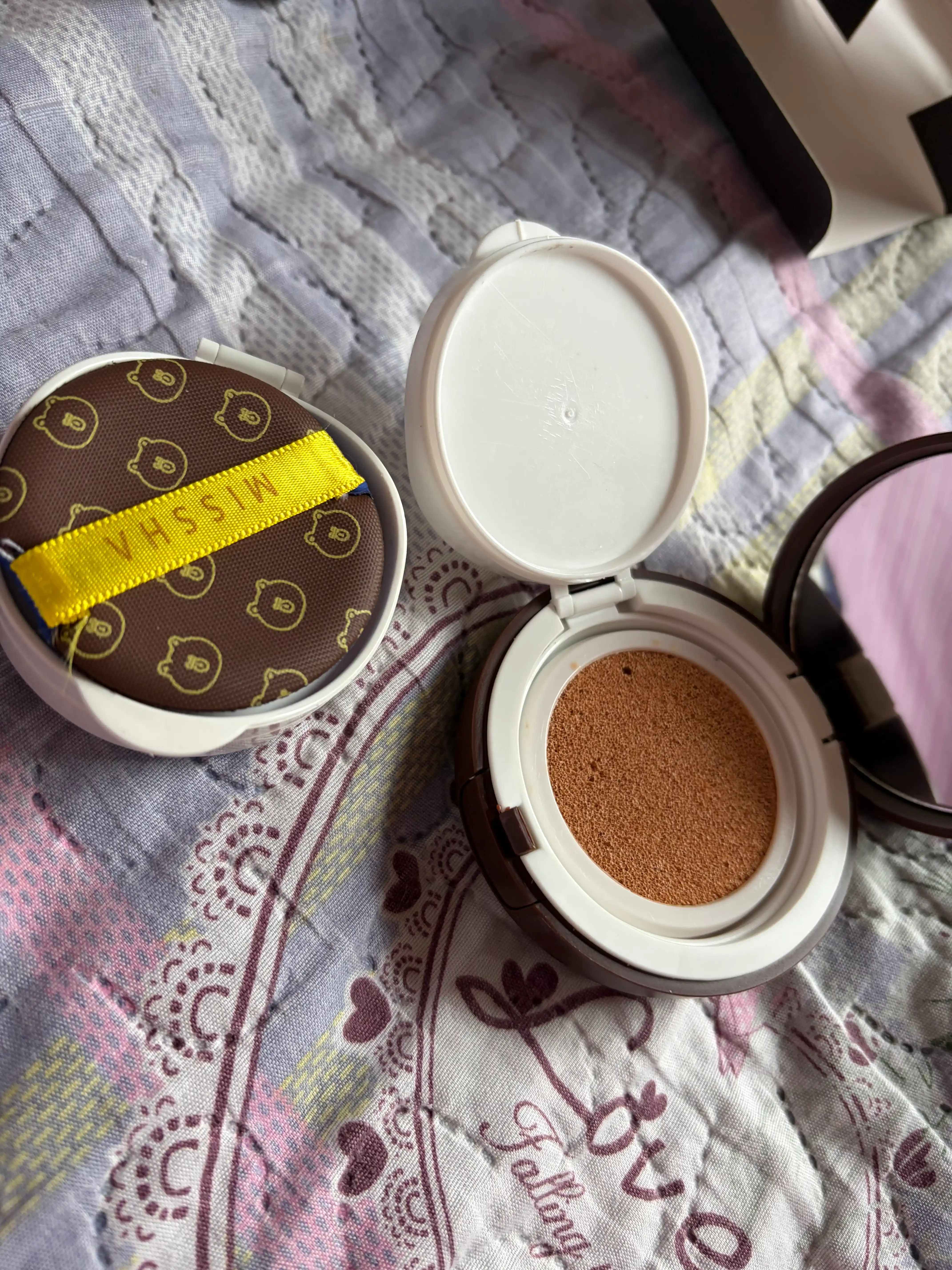 Tonal krem-upa kushon Magic Cushion Moisture SPF+ 50, BB krem, zaxira reofil bilan, 15 g