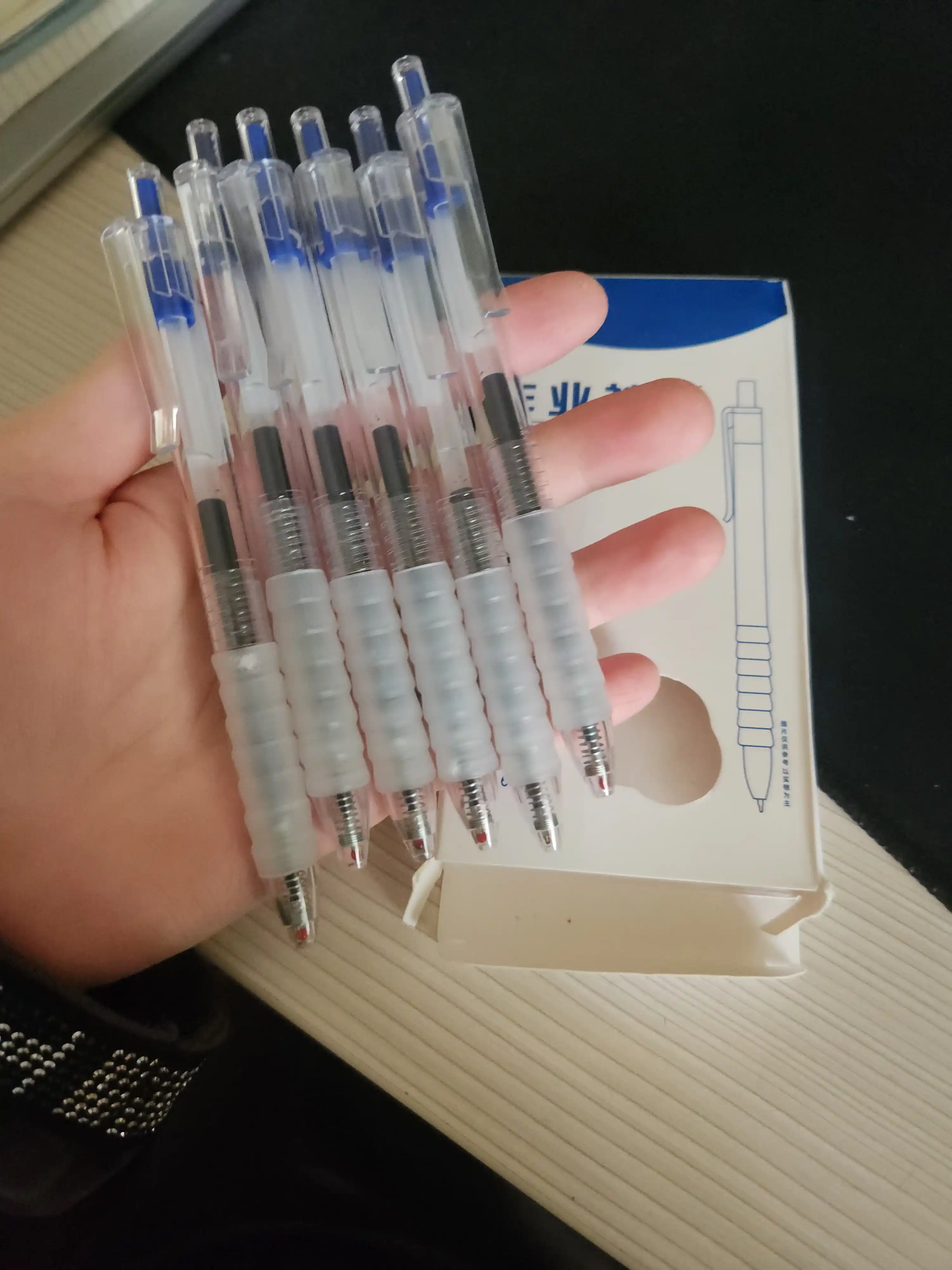 Avtomatik gel ruchkalar to'plami 6 ta, tez quriydigan, rang tanlovi