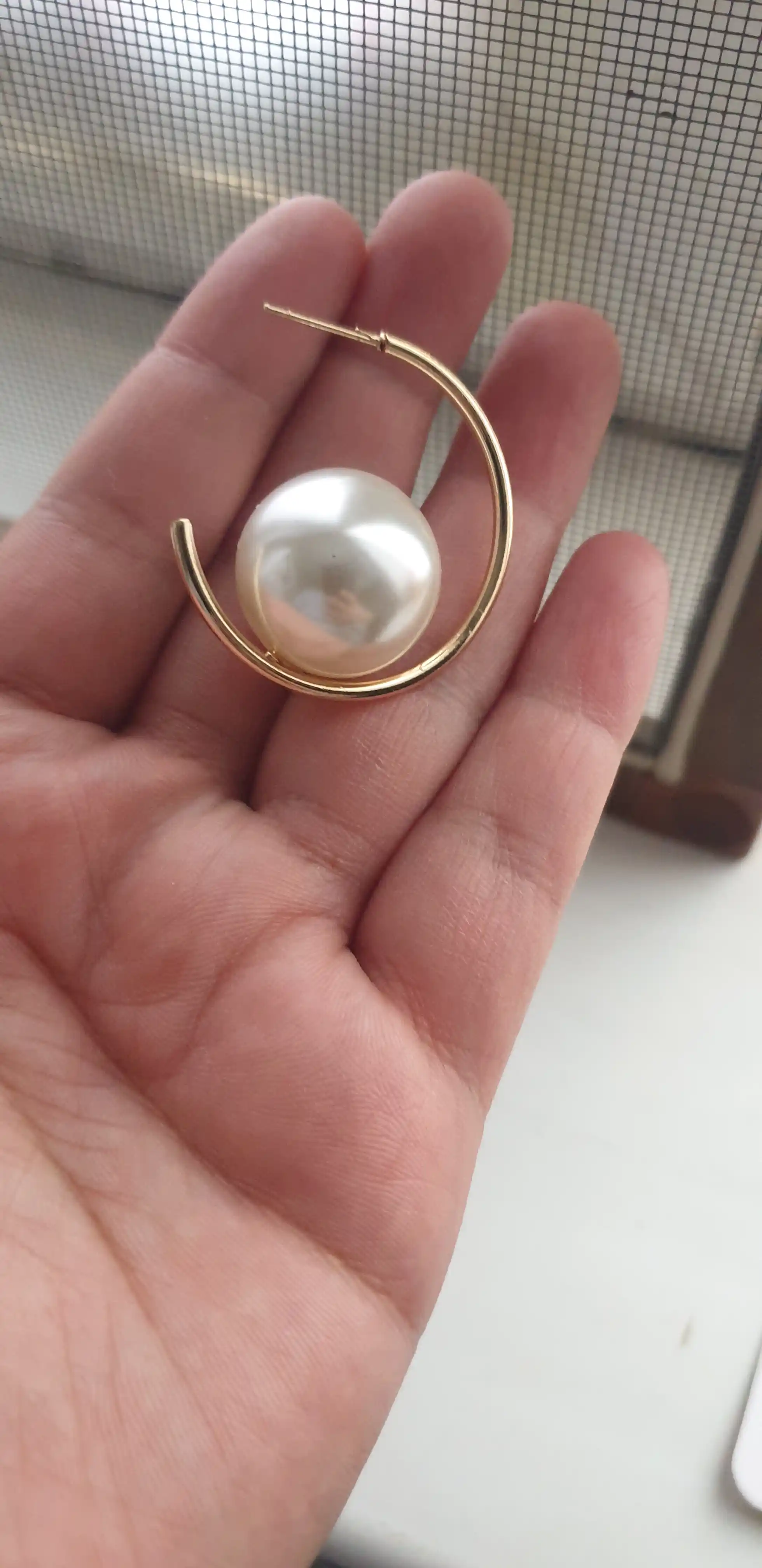 Серьги женские