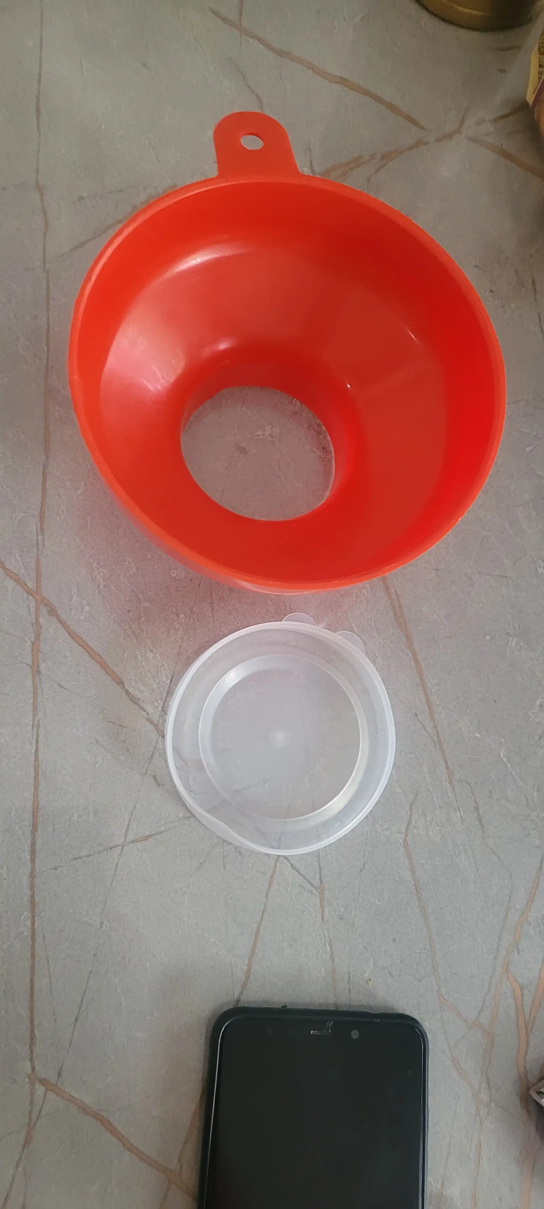 Plastik voronka, keng og‘izli quyish voronkasi, oshxona va maishiy foydalanish uchun