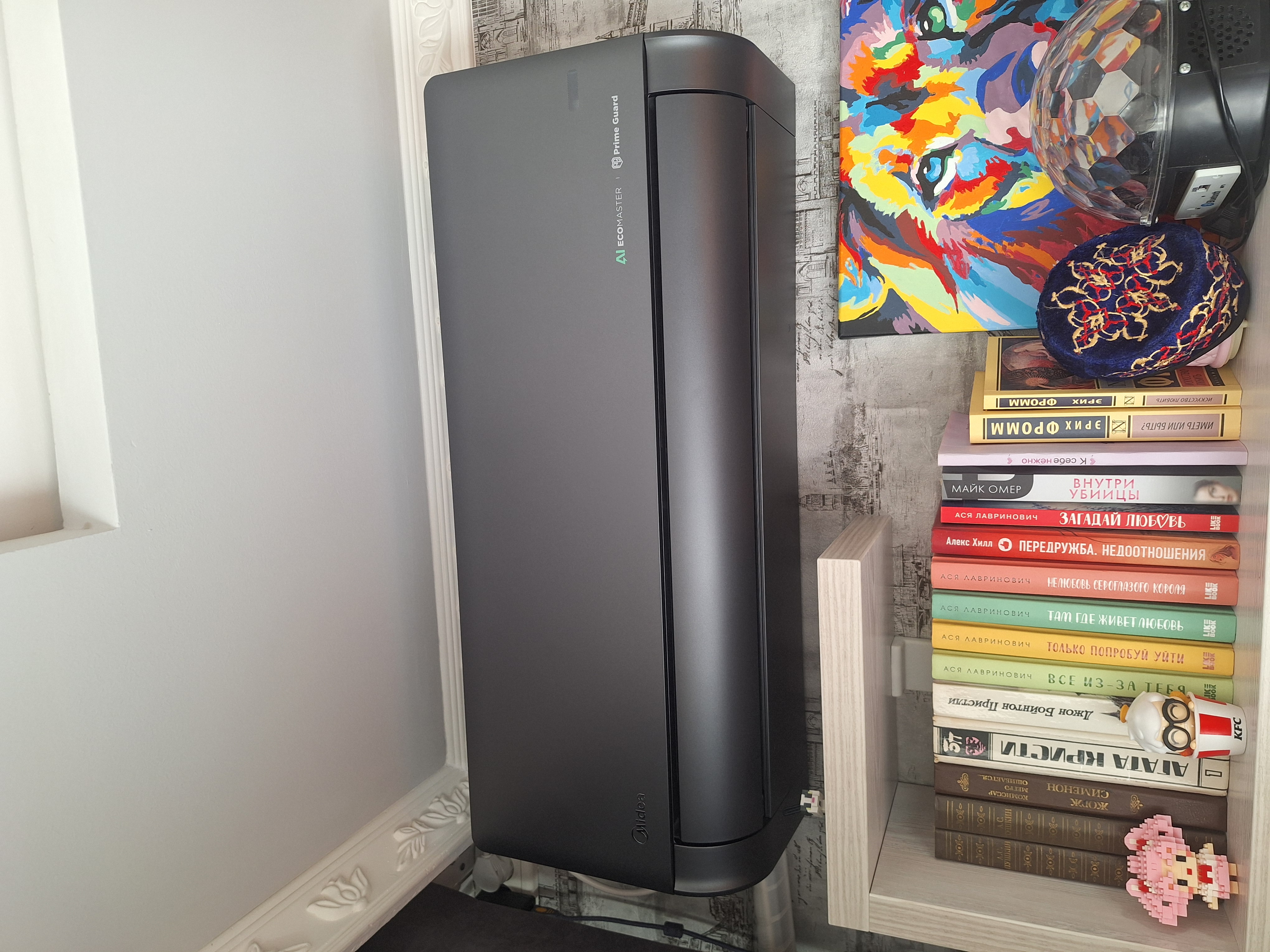 Кондиционер Midea NAOMI, инвертор, R32, до –15 °C на обогрев