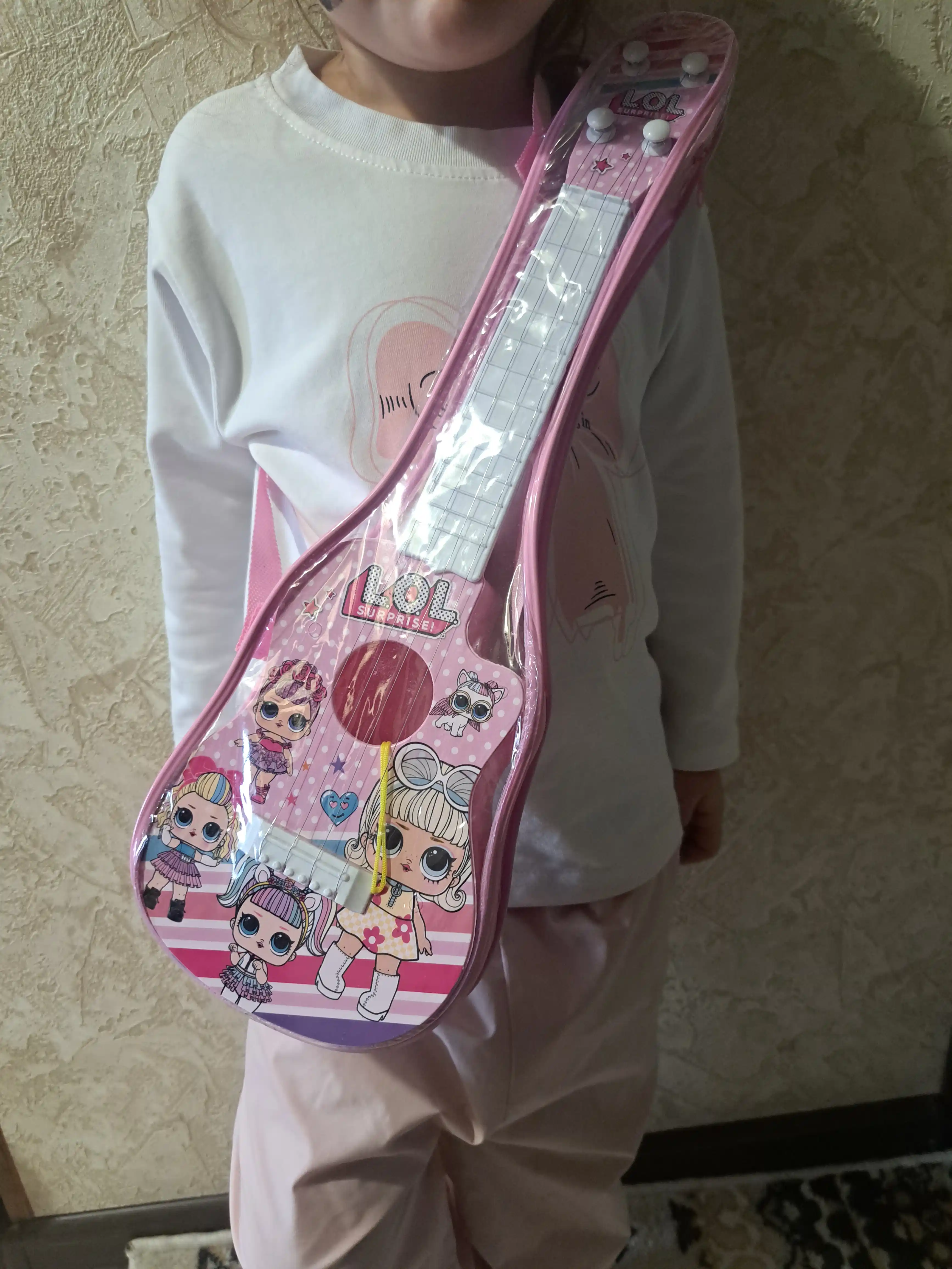 Bolalar gitarasi o‘yinchoq musiqiy gitara